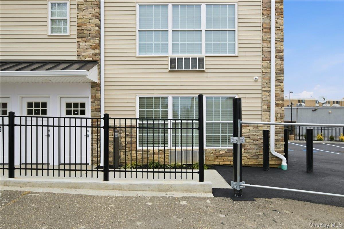 #4 photo, 71 N Main Street, ナッソー郡 Freeport , NY 11520