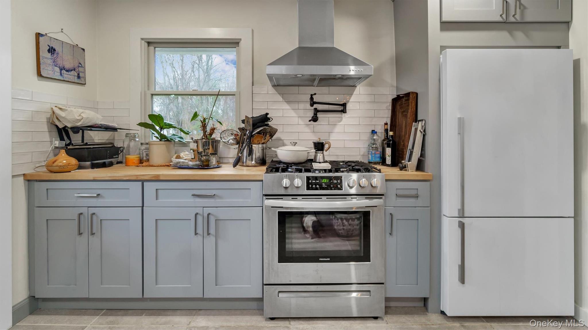 #15 photo, 152 158 160 Church Lane, サフォーク郡 Aquebogue , NY 11901