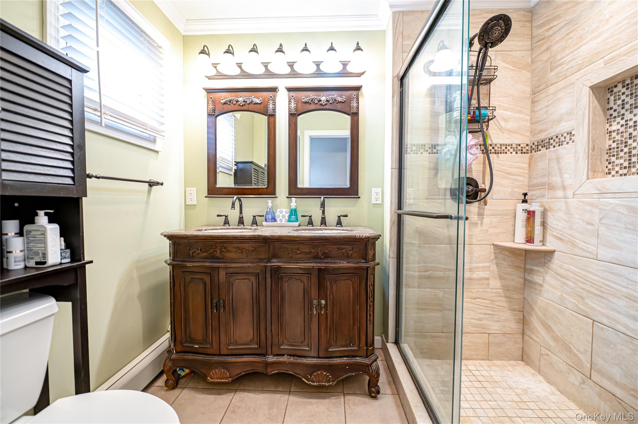 #17 photo, 17 Lowery Avenue, サフォーク郡 Lake Grove , NY 11755