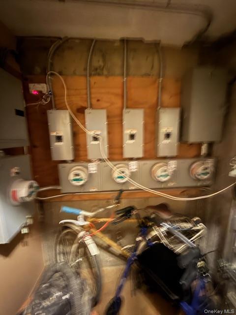 #9 photo, 101-18 39 Avenue, クイーンズ区 Corona , NY 11368