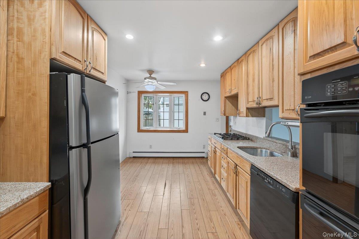 #5 photo, 20 Longstreet Drive, サフォーク郡 Lake Grove , NY 11755