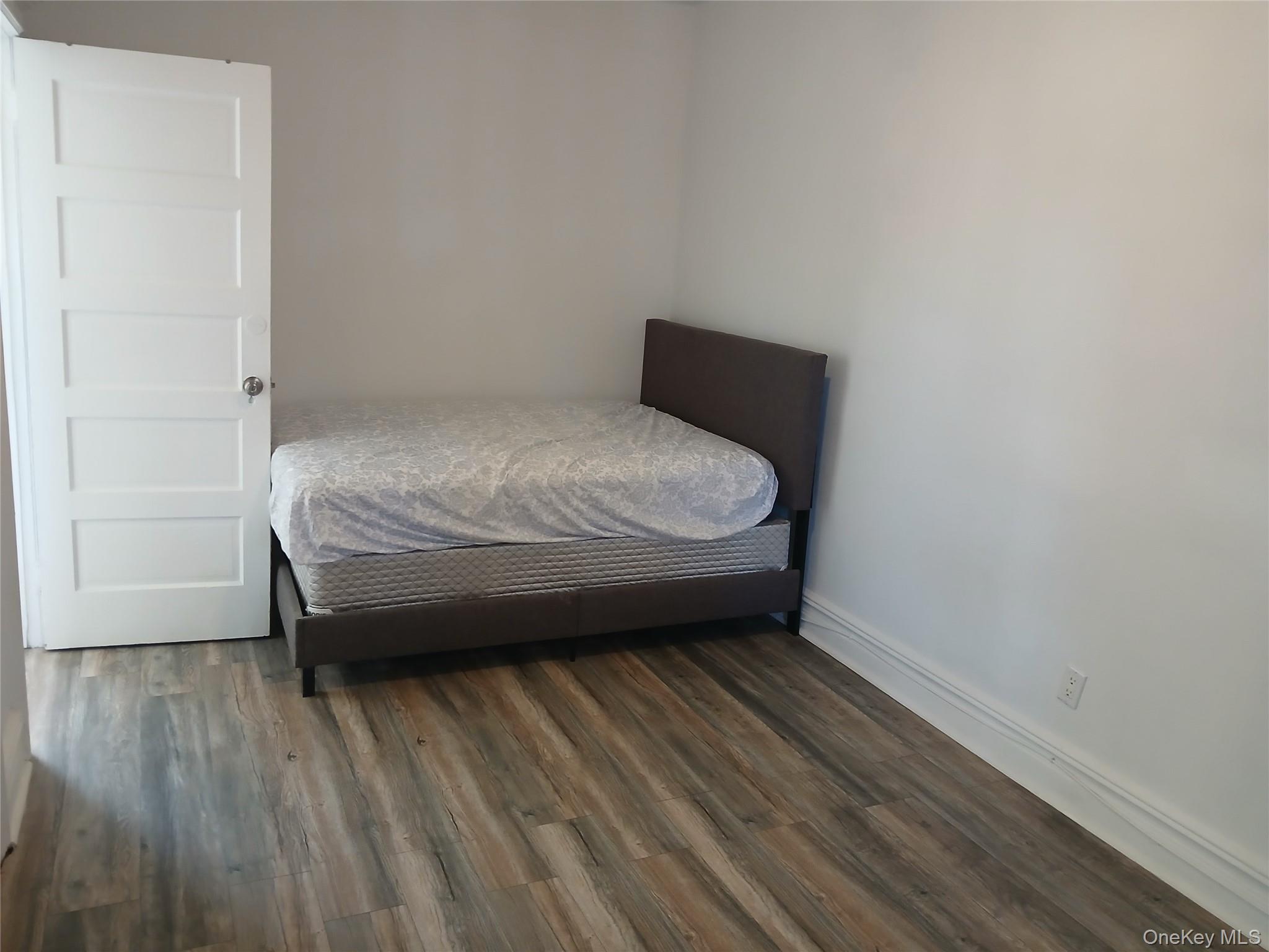 #2 photo, 88-10 78 Street, クイーンズ区 Woodhaven , NY 11421