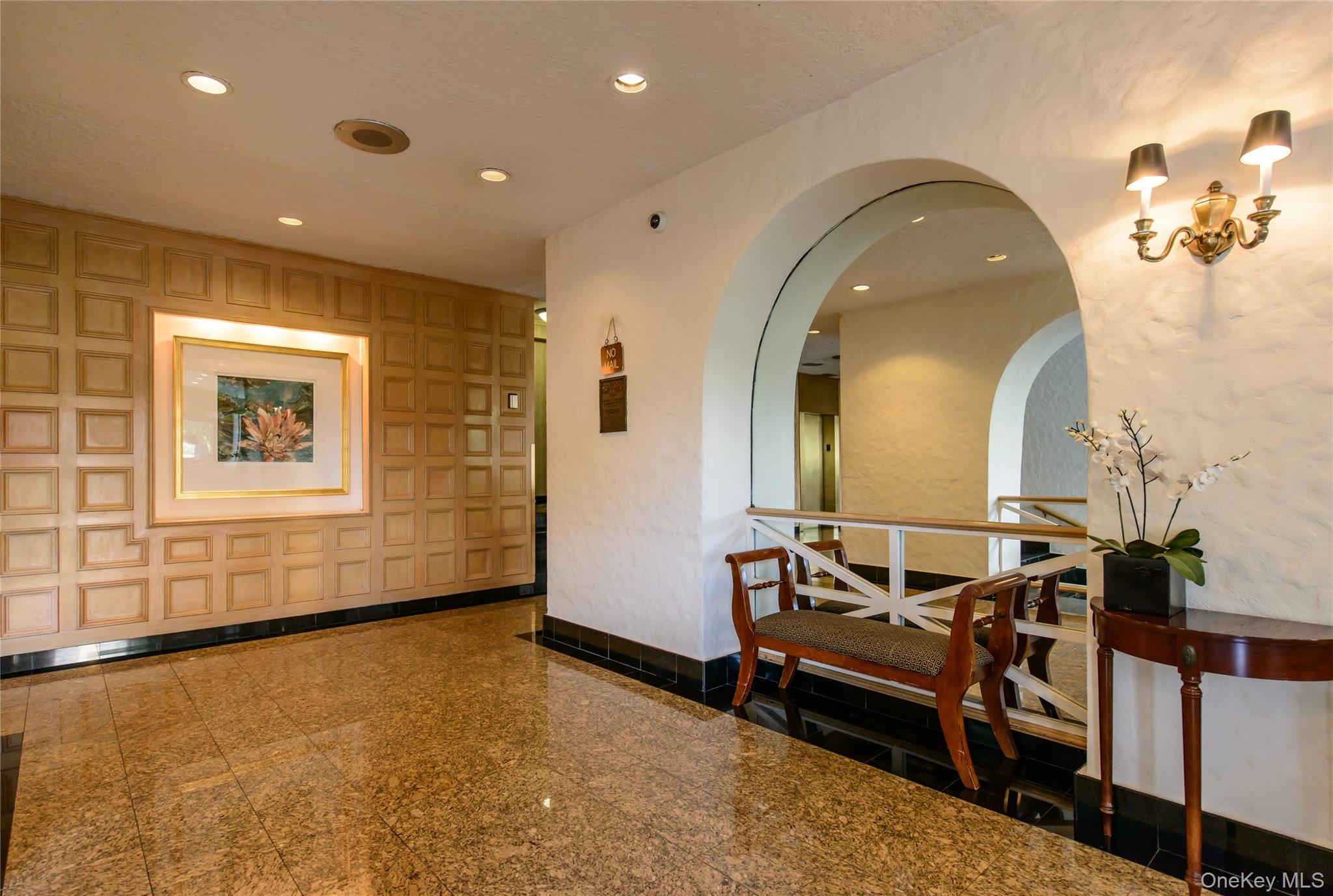 #5 photo, 18-05 215th Street, クイーンズ区 Bayside , NY 11360