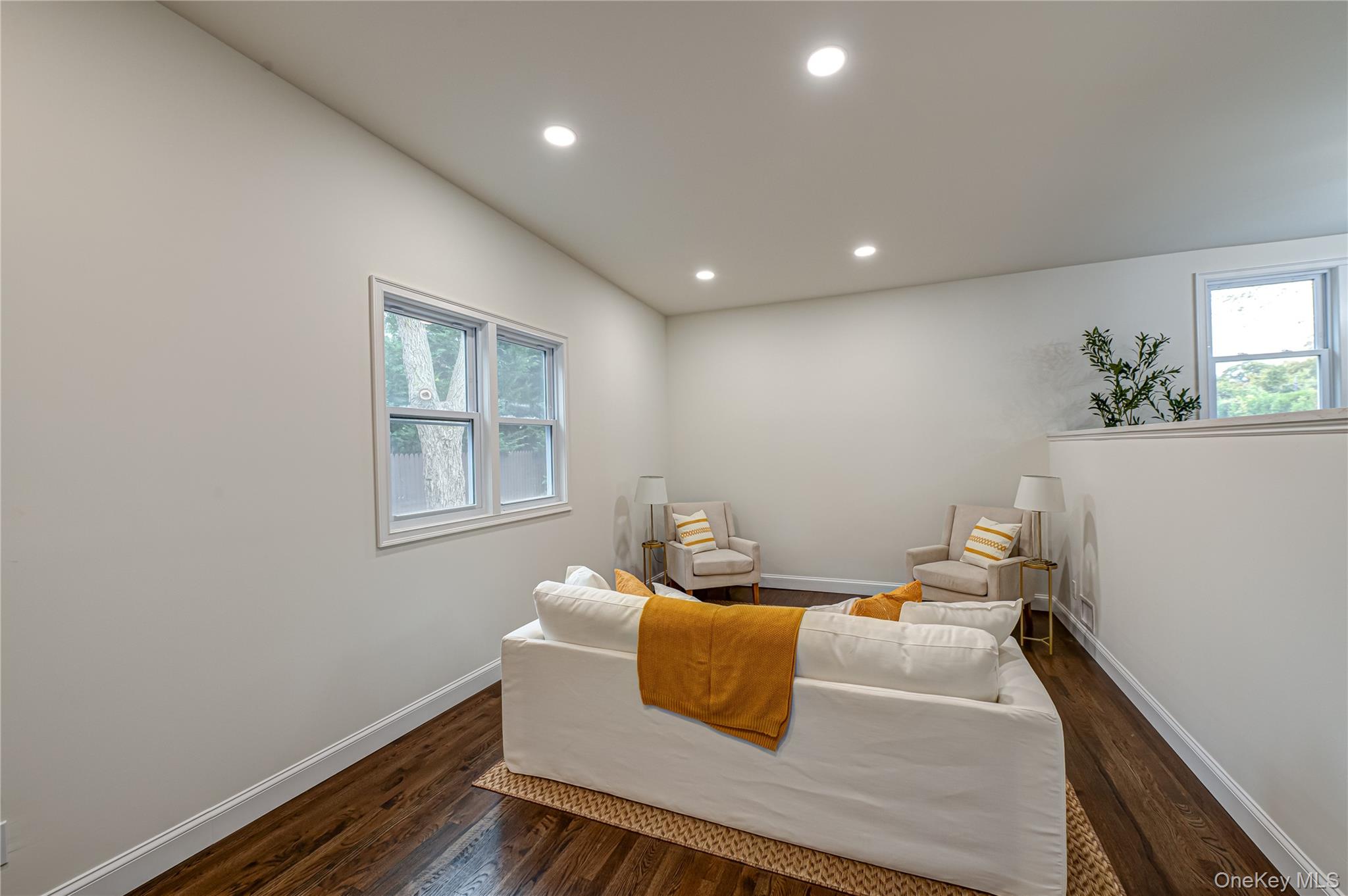 #15 photo, 12 Rivera Lane, West Sayville , NY 11796