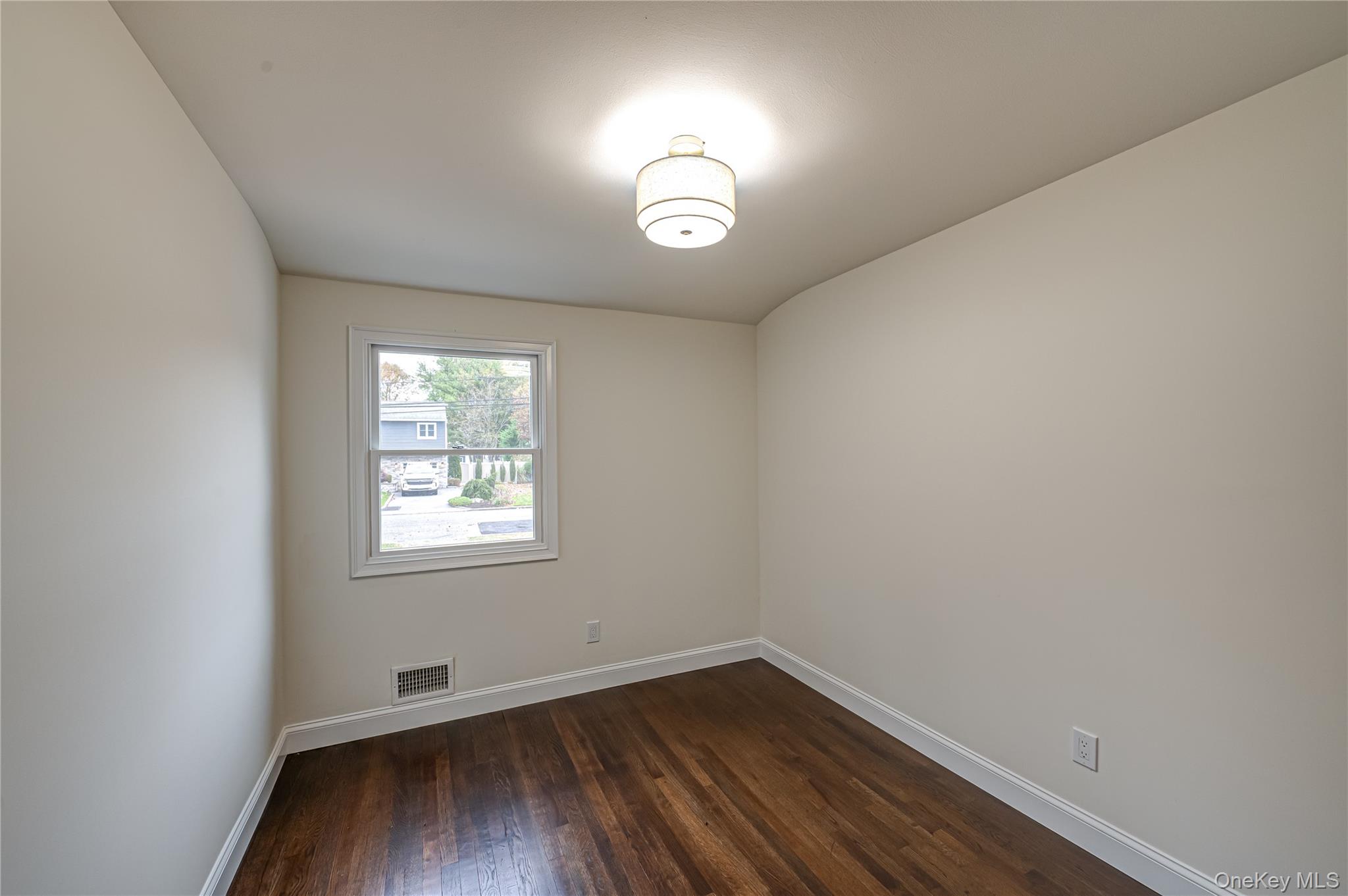 #19 photo, 12 Rivera Lane, West Sayville , NY 11796