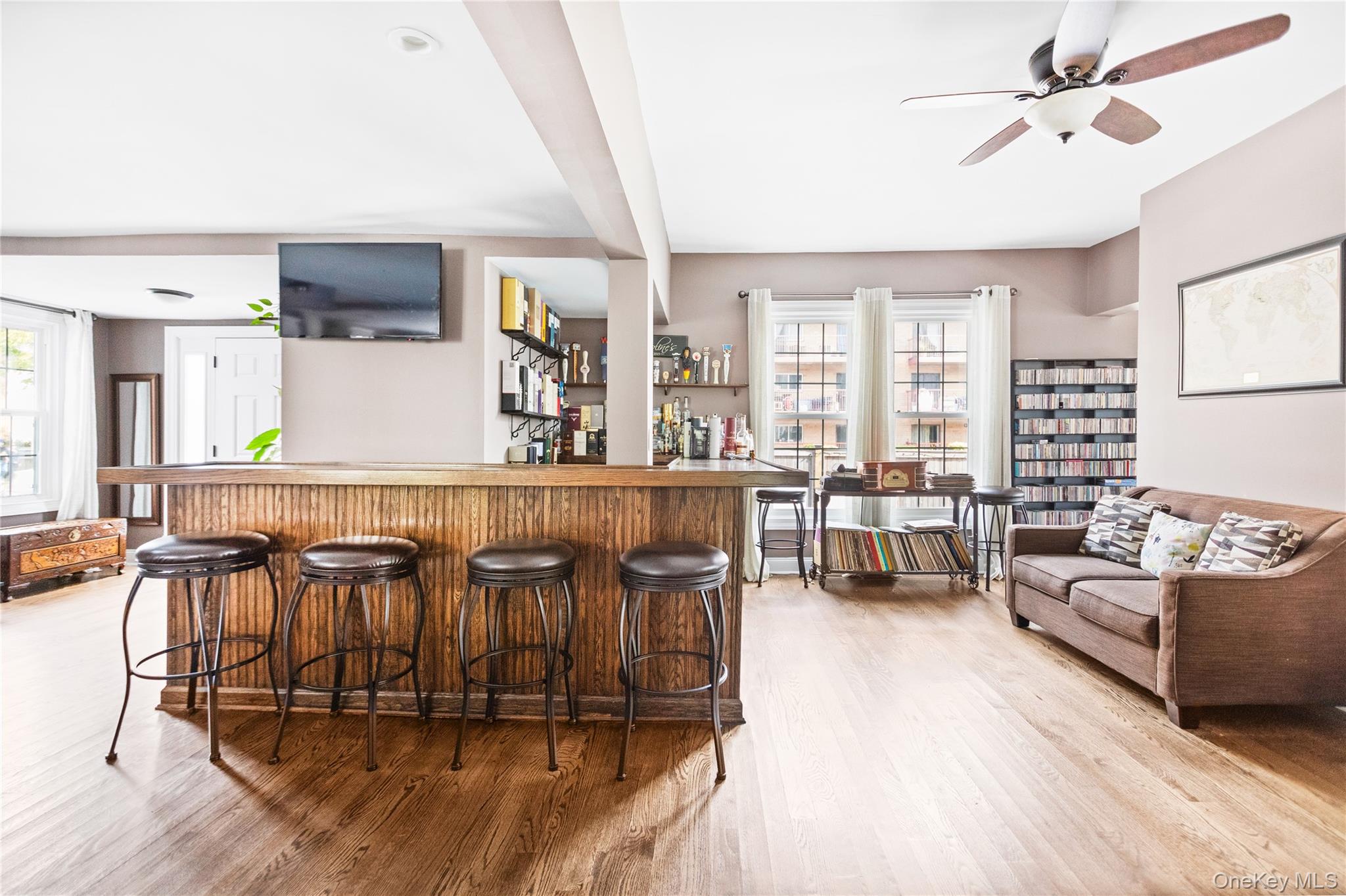 #10 photo, 10 Maple Avenue, サフォーク郡 Patchogue , NY 11772