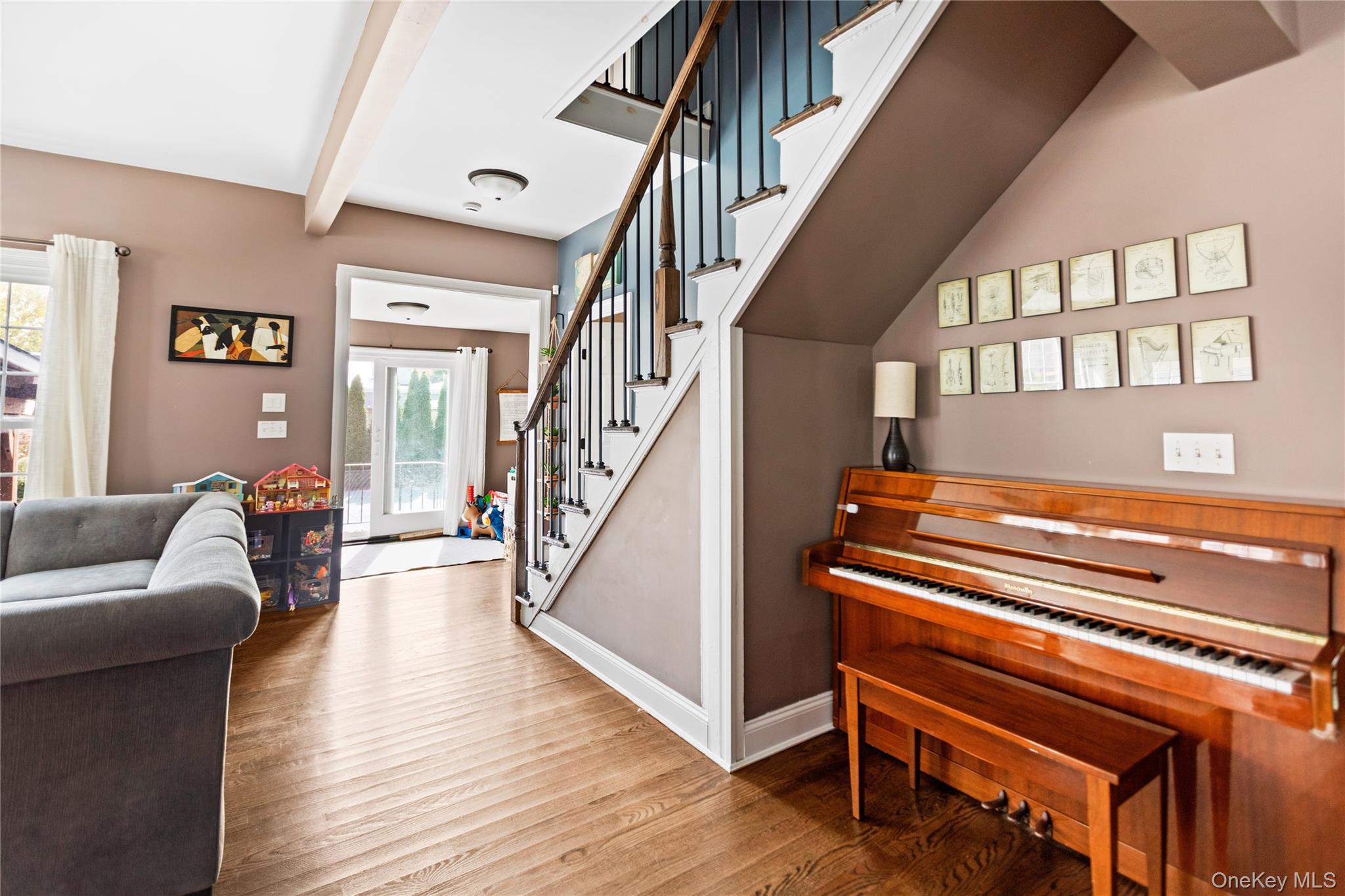 #14 photo, 10 Maple Avenue, サフォーク郡 Patchogue , NY 11772