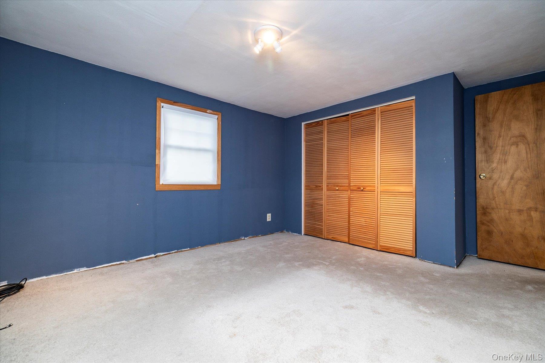 #17 photo, 184 Dallas Street, サフォーク郡 Lindenhurst , NY 11757