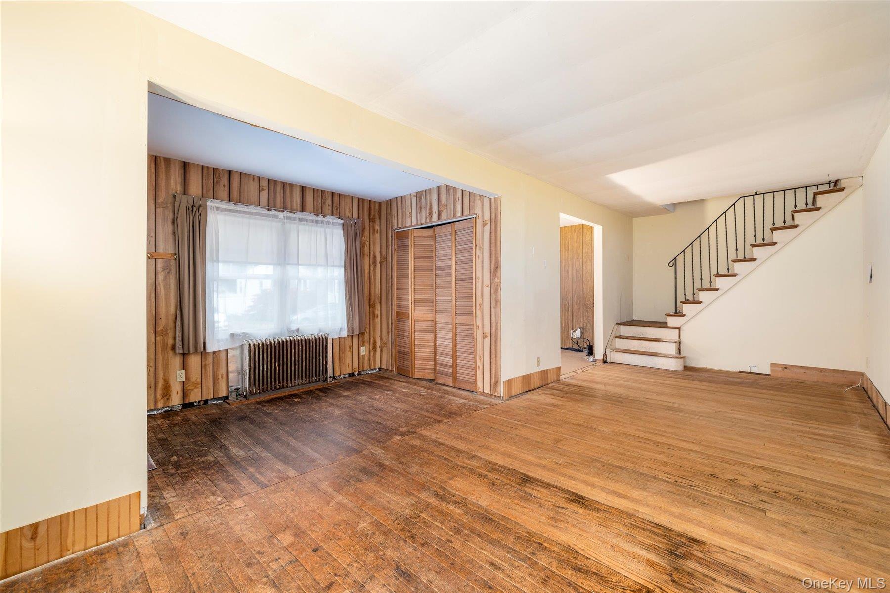 #5 photo, 184 Dallas Street, サフォーク郡 Lindenhurst , NY 11757