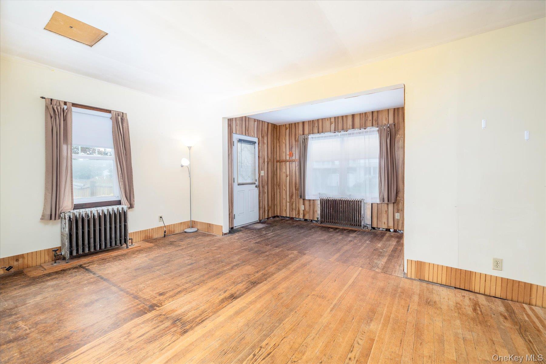 #6 photo, 184 Dallas Street, サフォーク郡 Lindenhurst , NY 11757