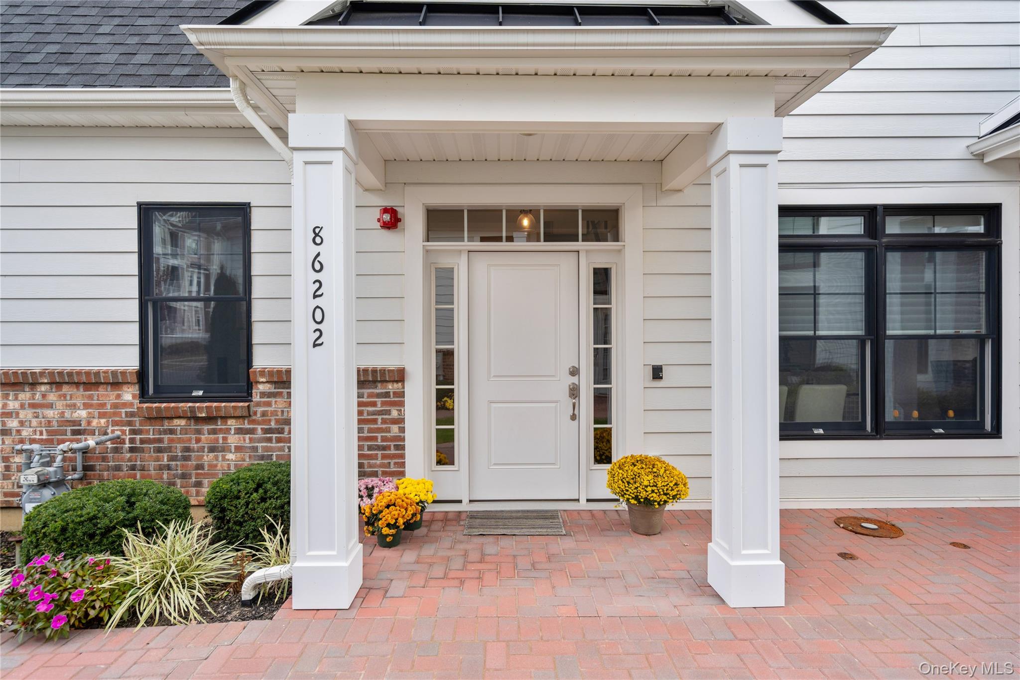 #1 photo, 86202 Spruce Pond Circle, Plainview , NY 11803