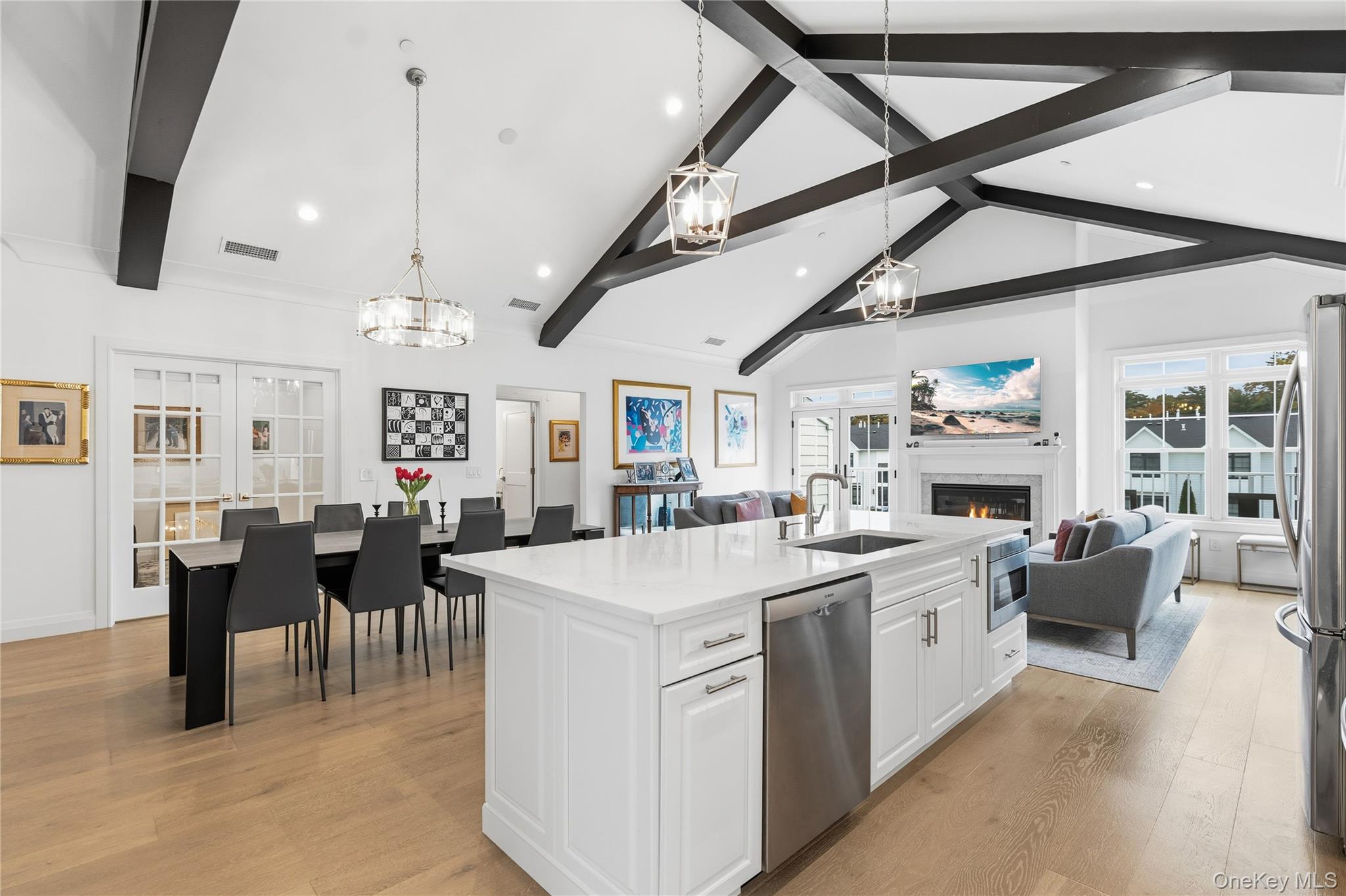 #12 photo, 86202 Spruce Pond Circle, Plainview , NY 11803