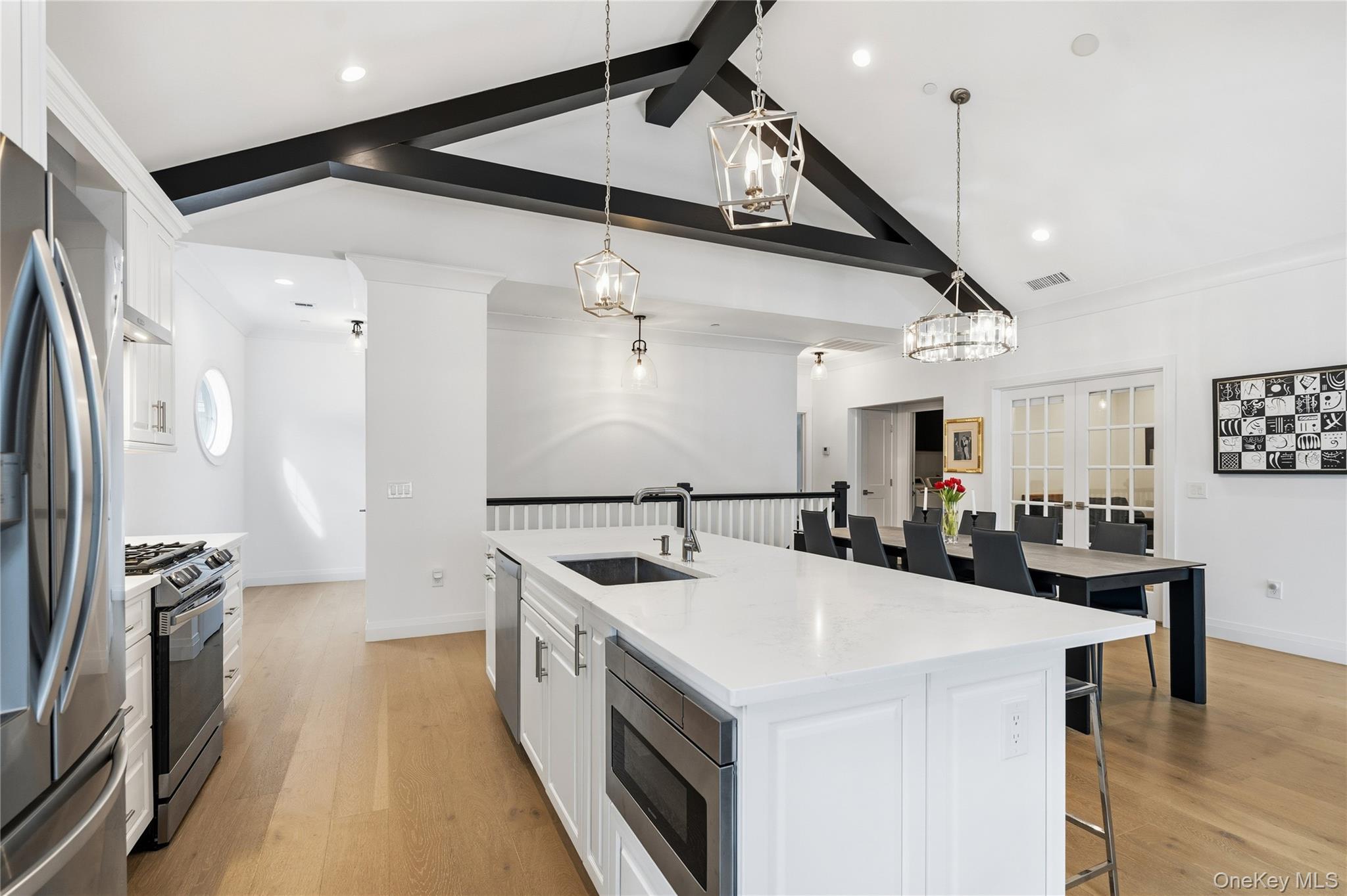 #14 photo, 86202 Spruce Pond Circle, Plainview , NY 11803