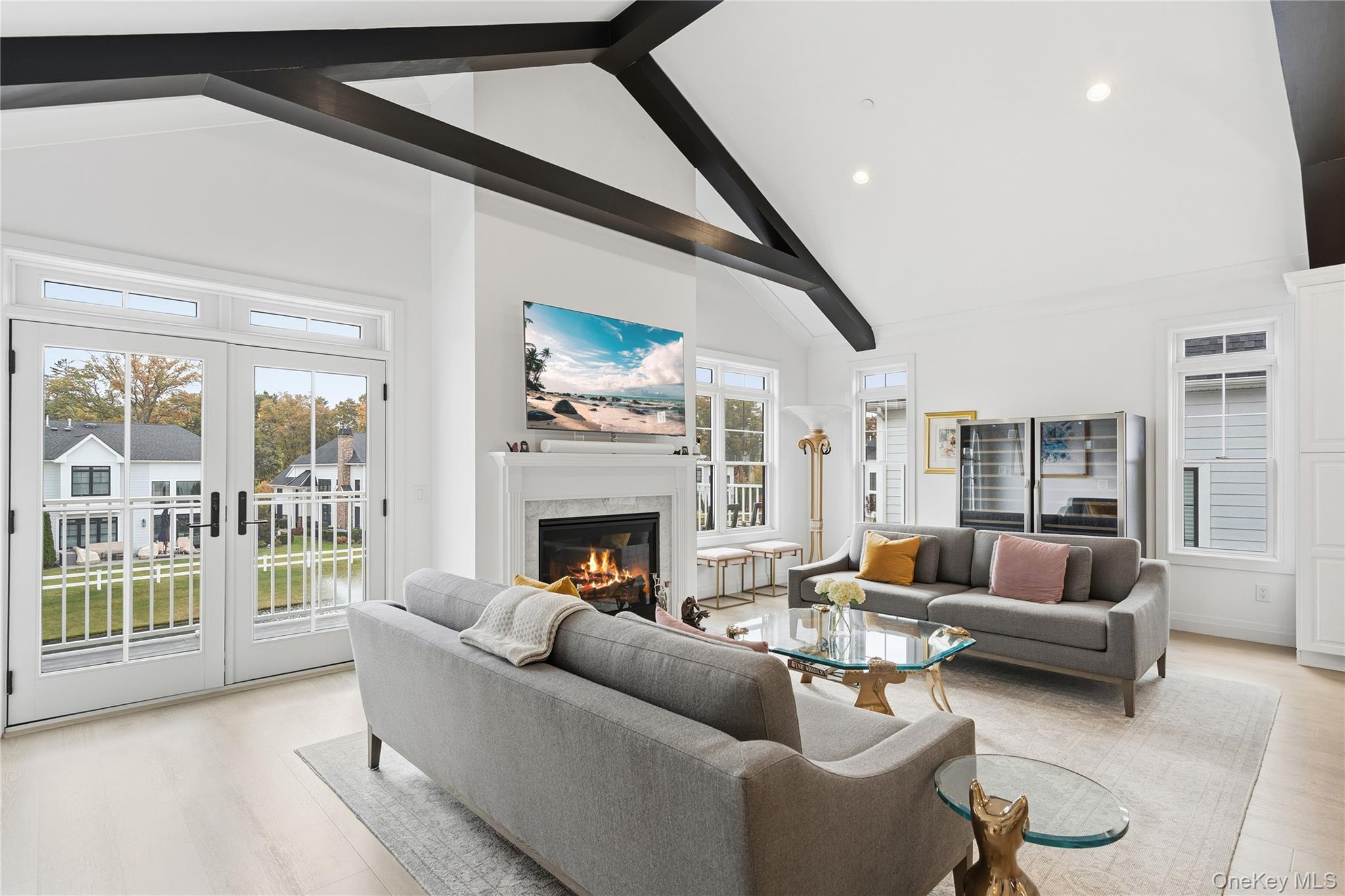 #8 photo, 86202 Spruce Pond Circle, Plainview , NY 11803