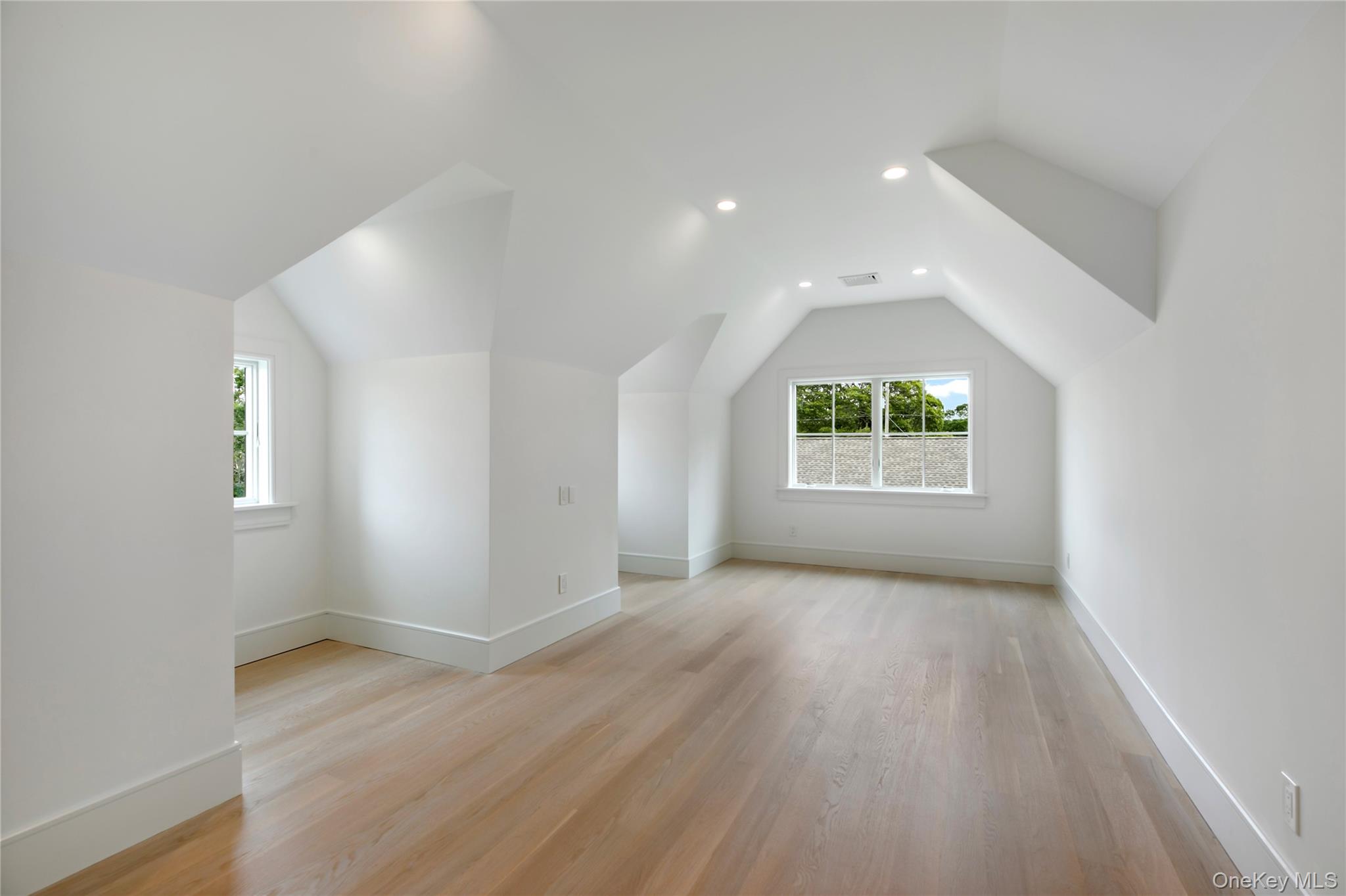 #12 photo, 17 Happy Lane, サフォーク郡 Westhampton Beach , NY 11978