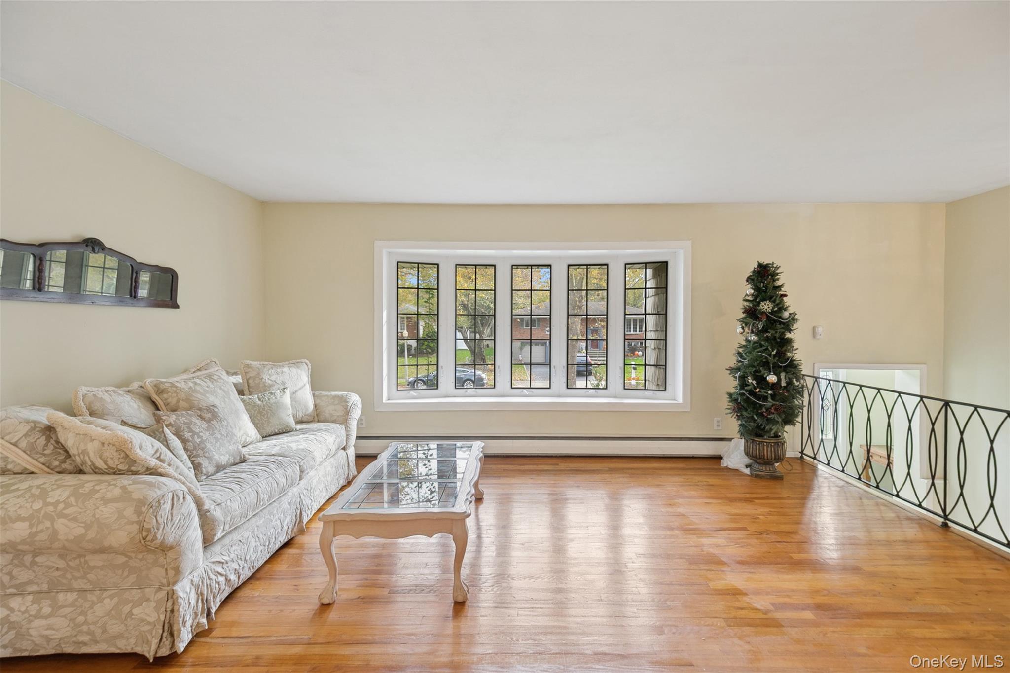 #4 photo, 11 Mackay Drive, サフォーク郡 Hauppauge , NY 11788