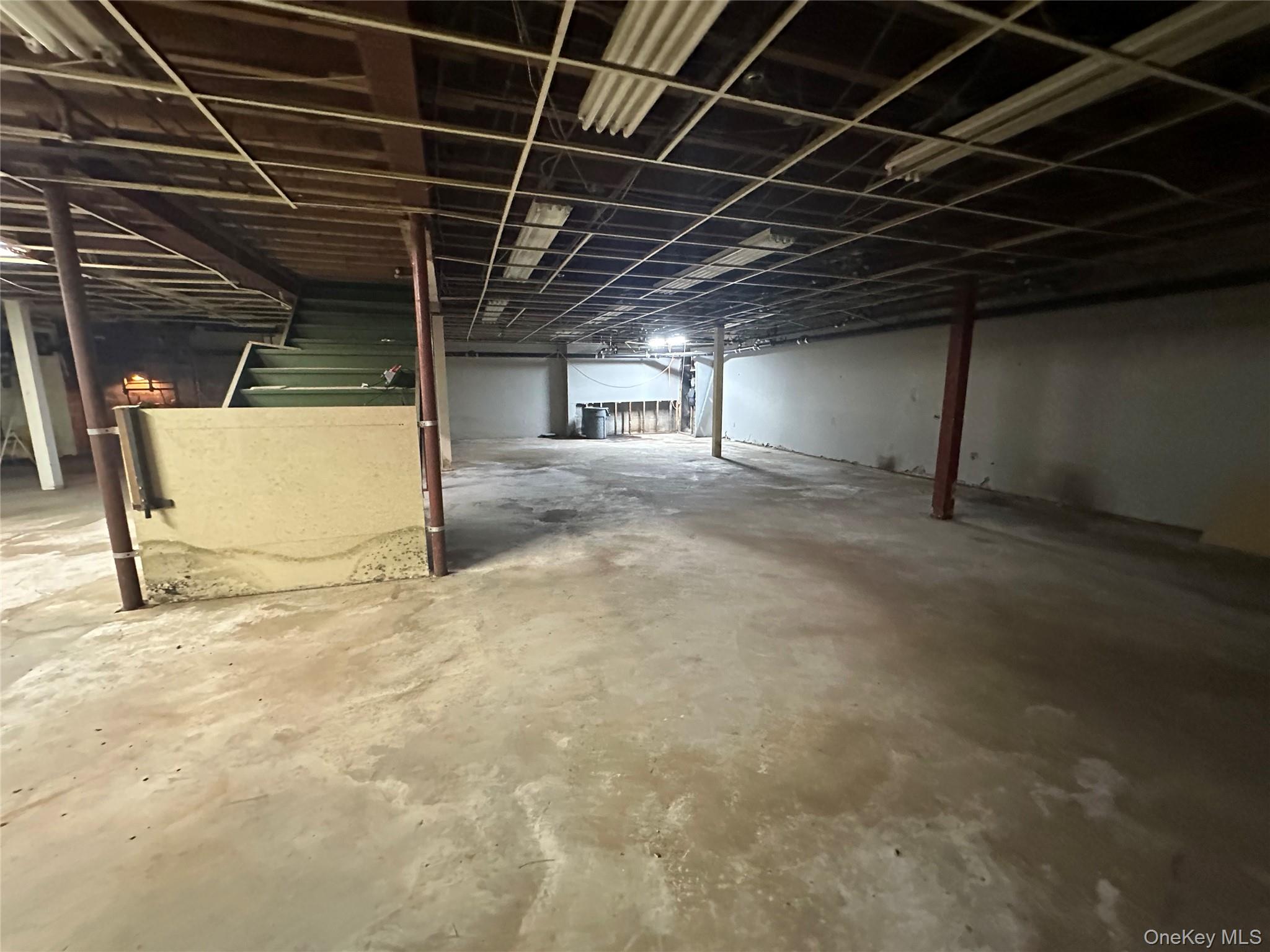 #5 photo, 72 Fulton Avenue, ナッソー郡 Hempstead , NY 11550