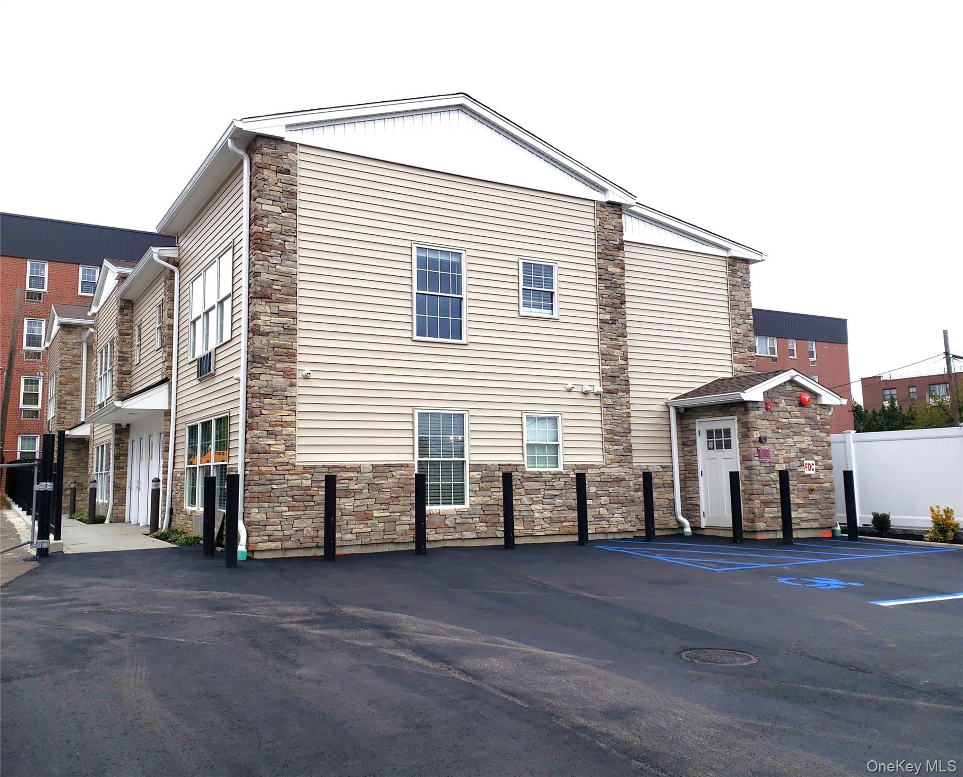 #1 photo, 71 N Main Street, ナッソー郡 Freeport , NY 11520