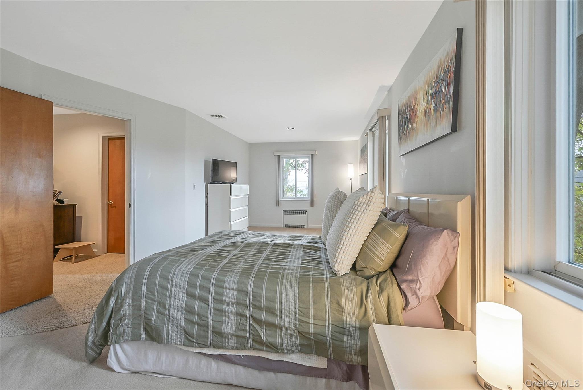 #18 photo, 746 Sound View Road, Mill Neck , NY 11771