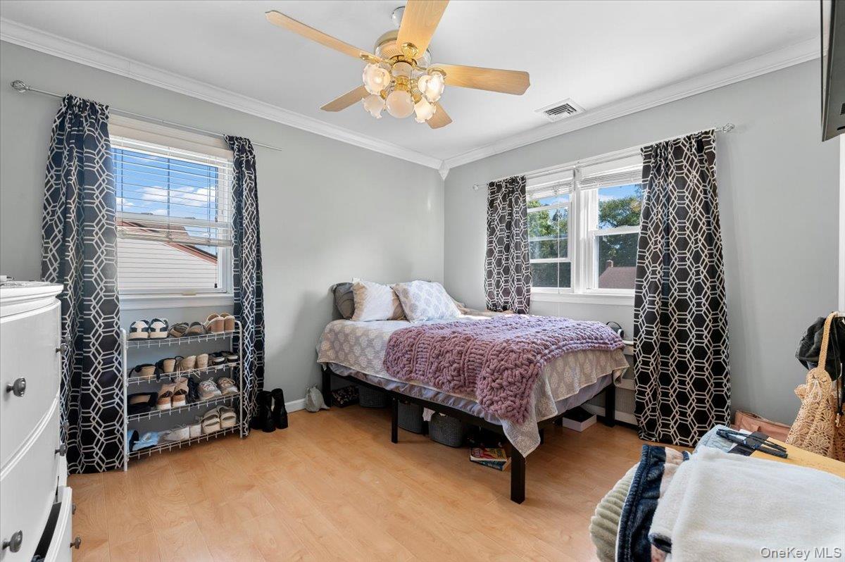 #16 photo, 21 Eleanor Road, ナッソー郡 Plainview , NY 11803