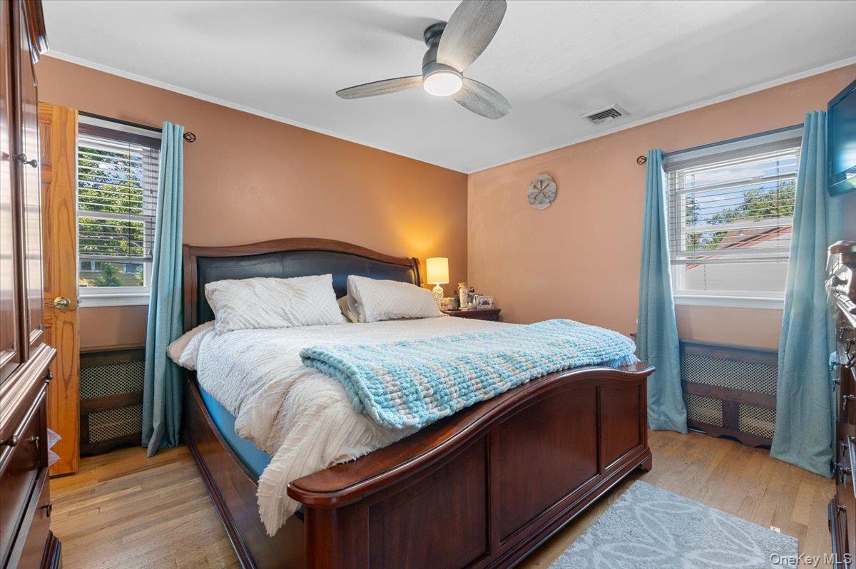 #17 photo, 21 Eleanor Road, ナッソー郡 Plainview , NY 11803