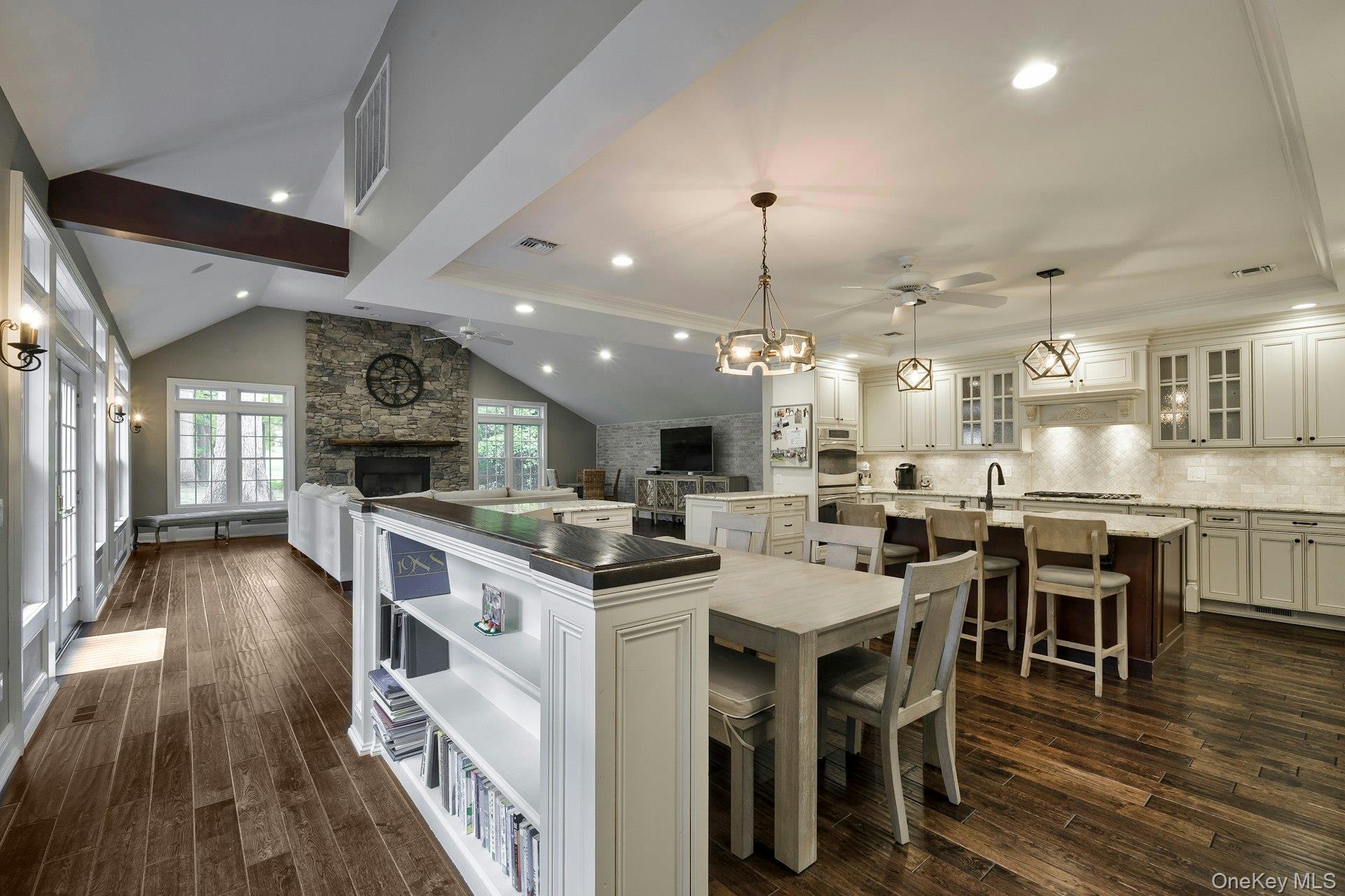 #10 photo, 9 Monfort Drive, サフォーク郡 Huntington , NY 11743