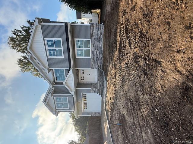 #3 photo, 7 Greenway Circle, Syosset , NY 11791