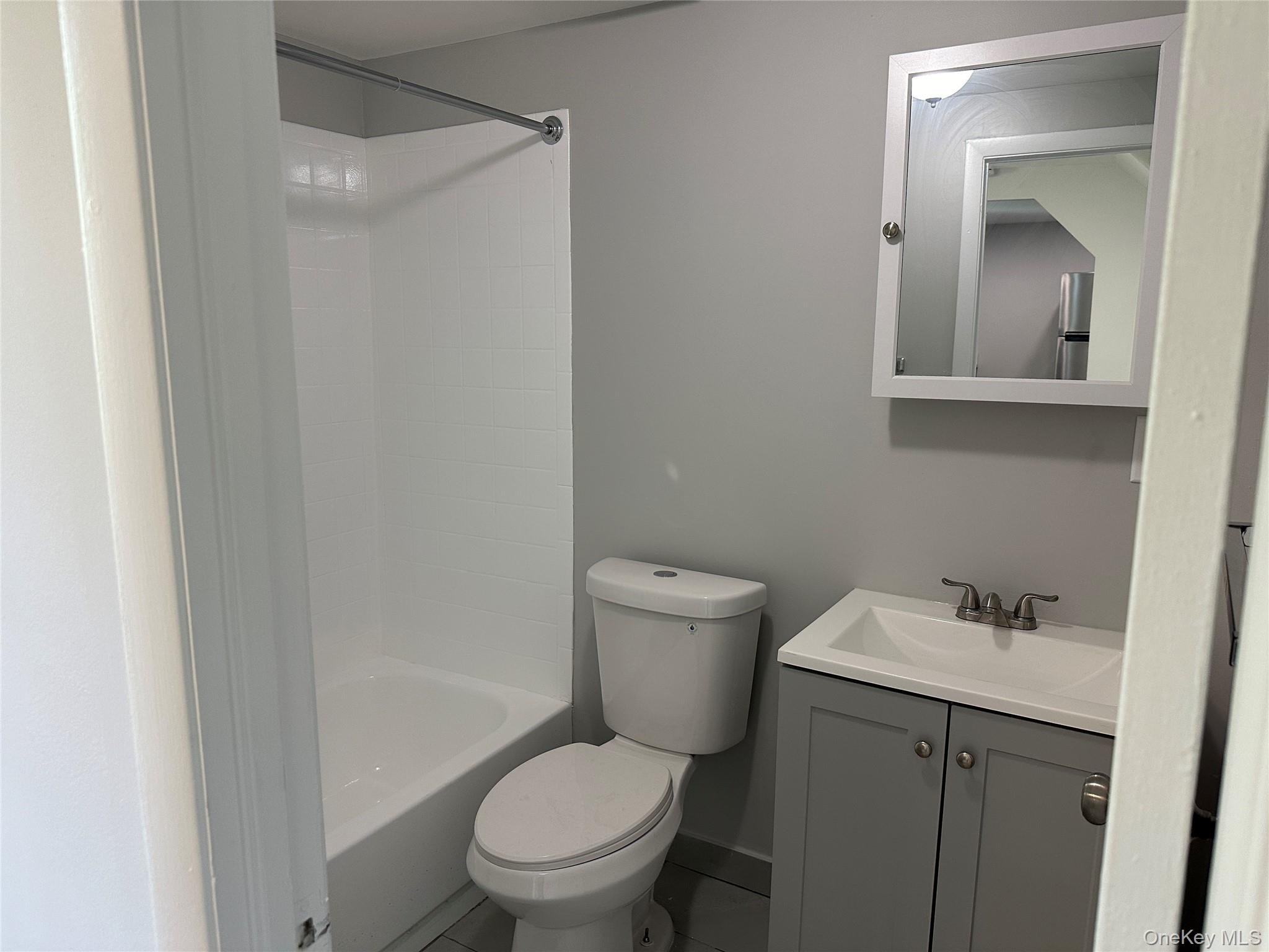 #11 photo, 191 Greenpoint Avenue, ブルックリン区 Brooklyn , NY 11222