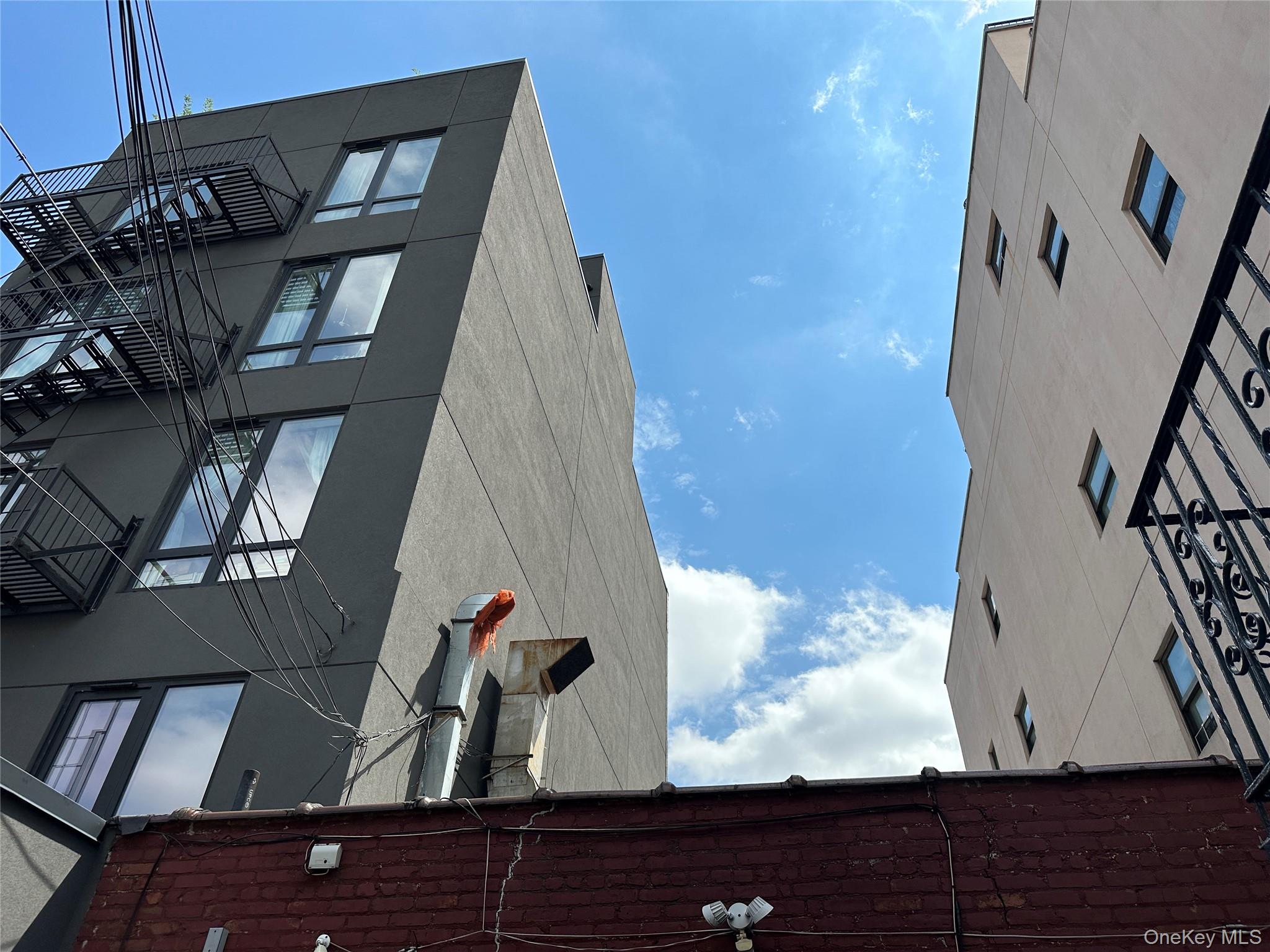 #16 photo, 191 Greenpoint Avenue, ブルックリン区 Brooklyn , NY 11222