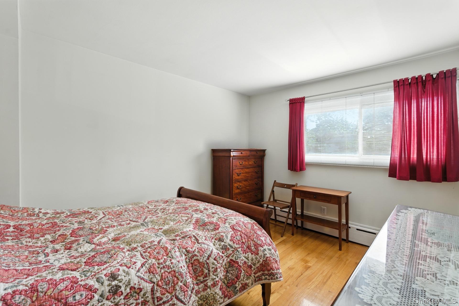 #12 photo, 1030 Lakeshore Drive, Massapequa Park , NY 11762