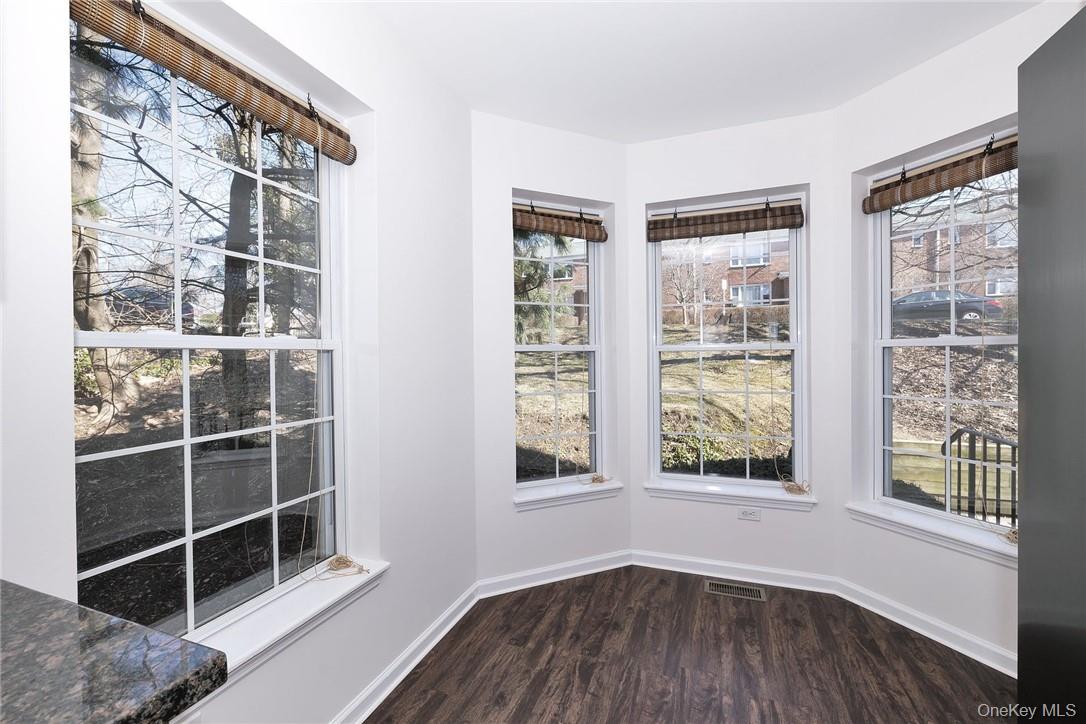 #12 photo, 41 S Moger Avenue, Mount Kisco , NY 10549