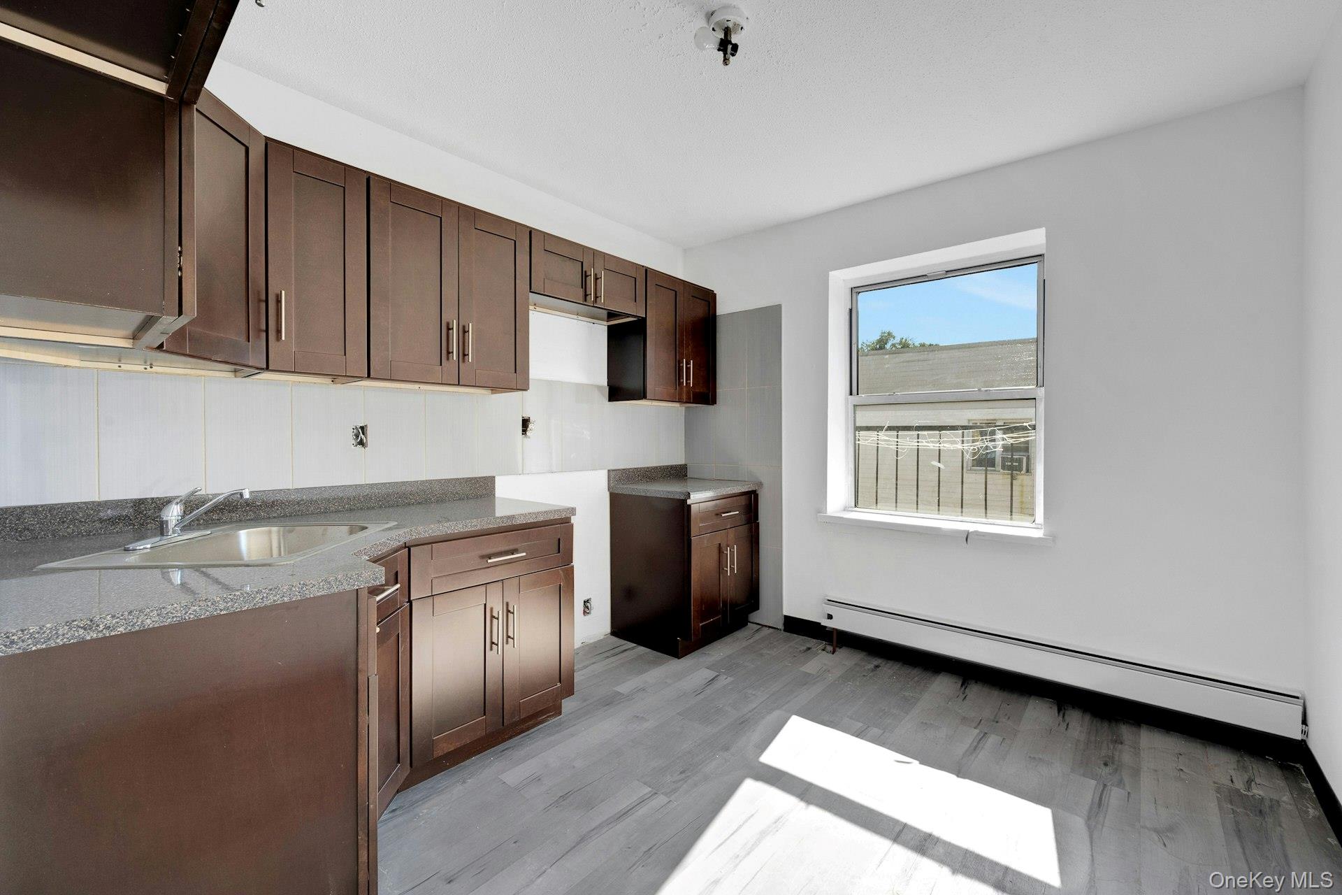 #14 photo, 1636 E 172nd Street, Bronx , NY 10472