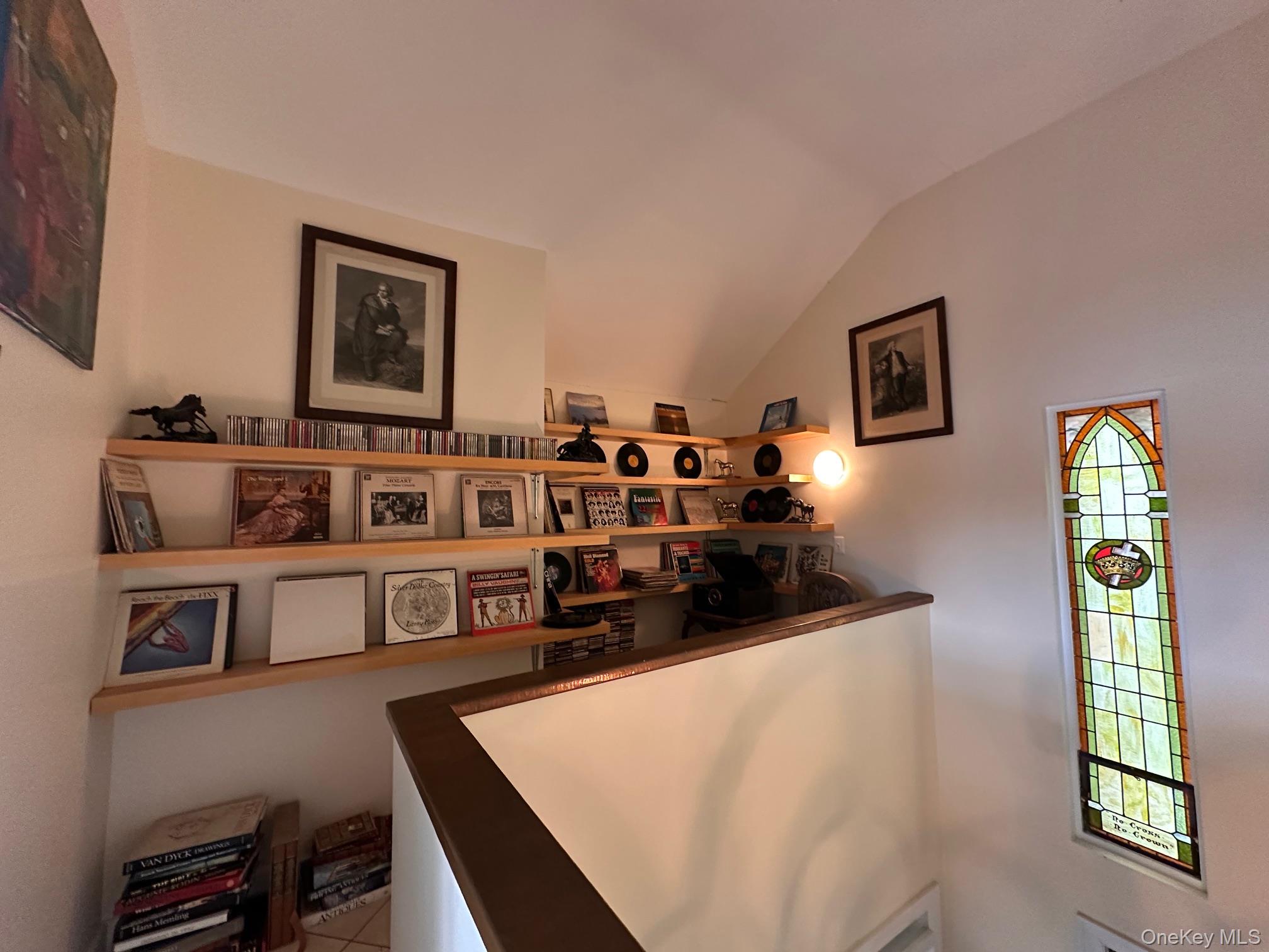 #17 photo, 54 Deak Lane, Saugerties , NY 12477