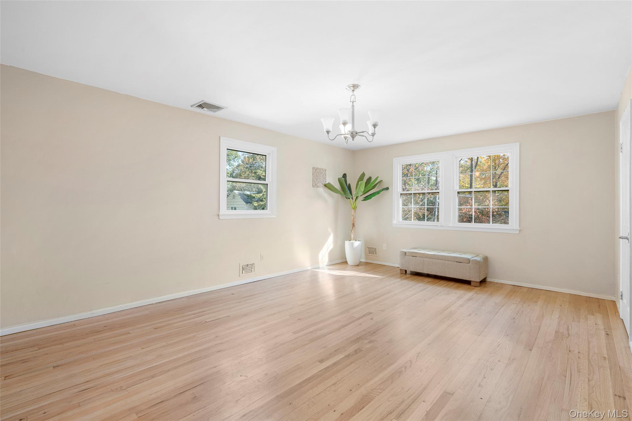 #10 photo, 10 Lundy Lane, Larchmont , NY 10538