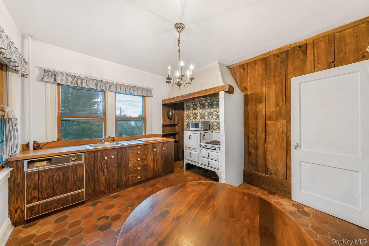 #9 photo, 43 Ridge Drive, Yonkers , NY 10705