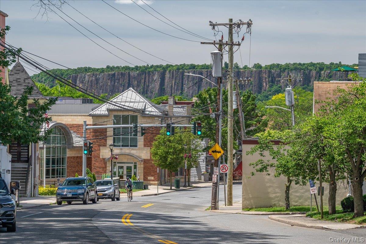 #17 photo, 579 Broadway, Hastings-on-Hudson , NY 10706