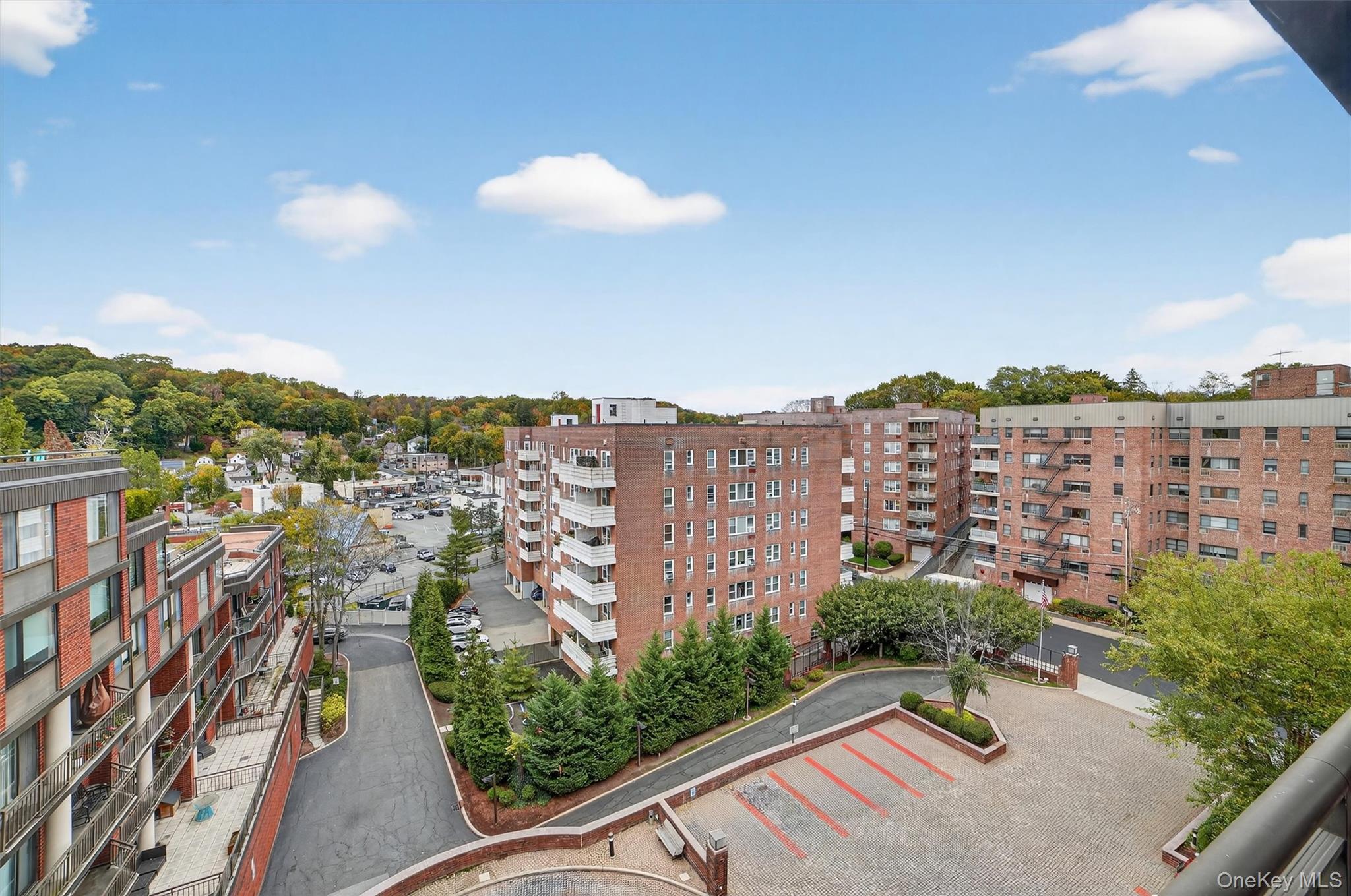 #19 photo, 50 E Hartsdale Avenue, Hartsdale , NY 10530