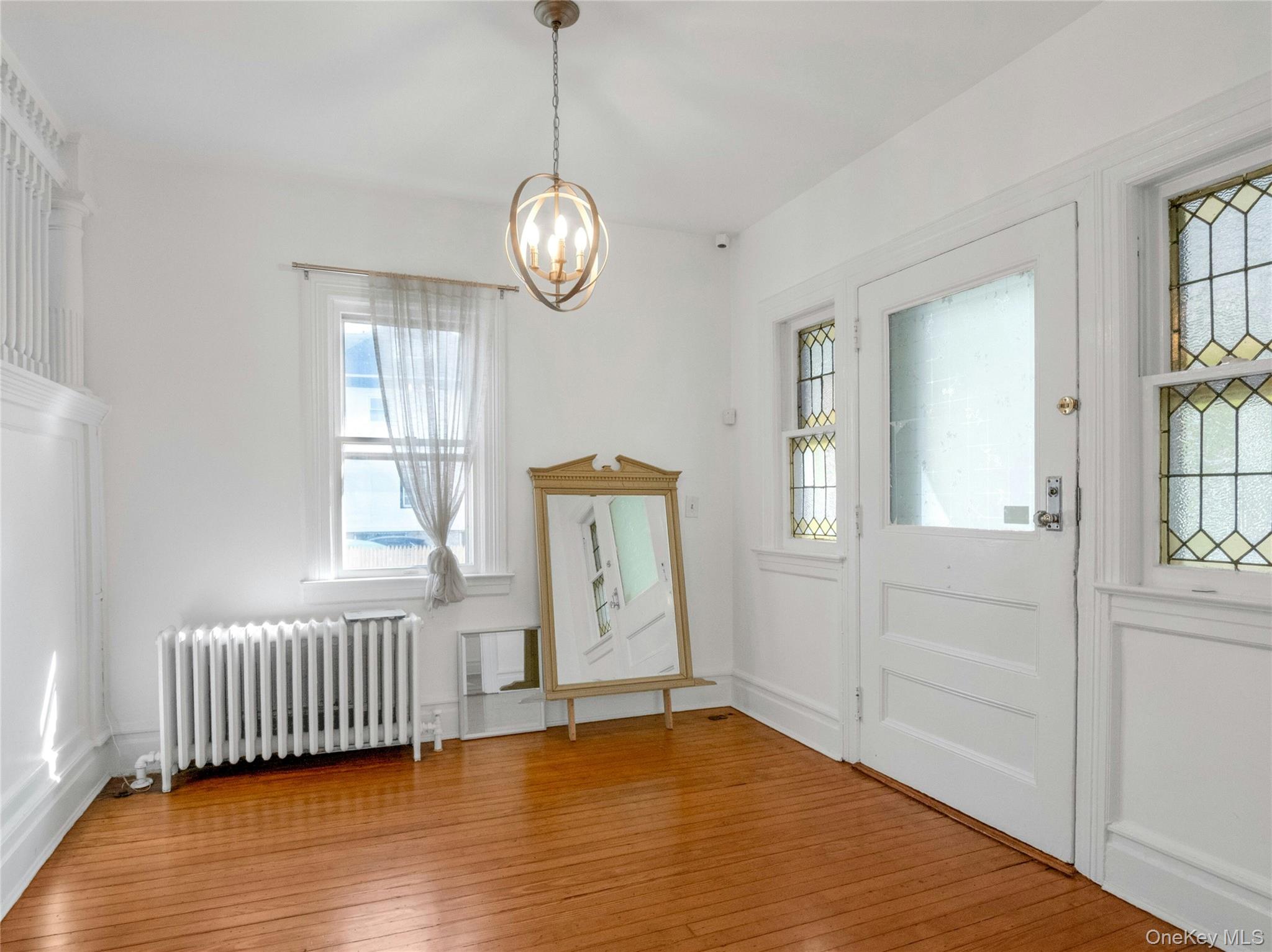 #4 photo, 46 Meadow Lane, New Rochelle , NY 10805