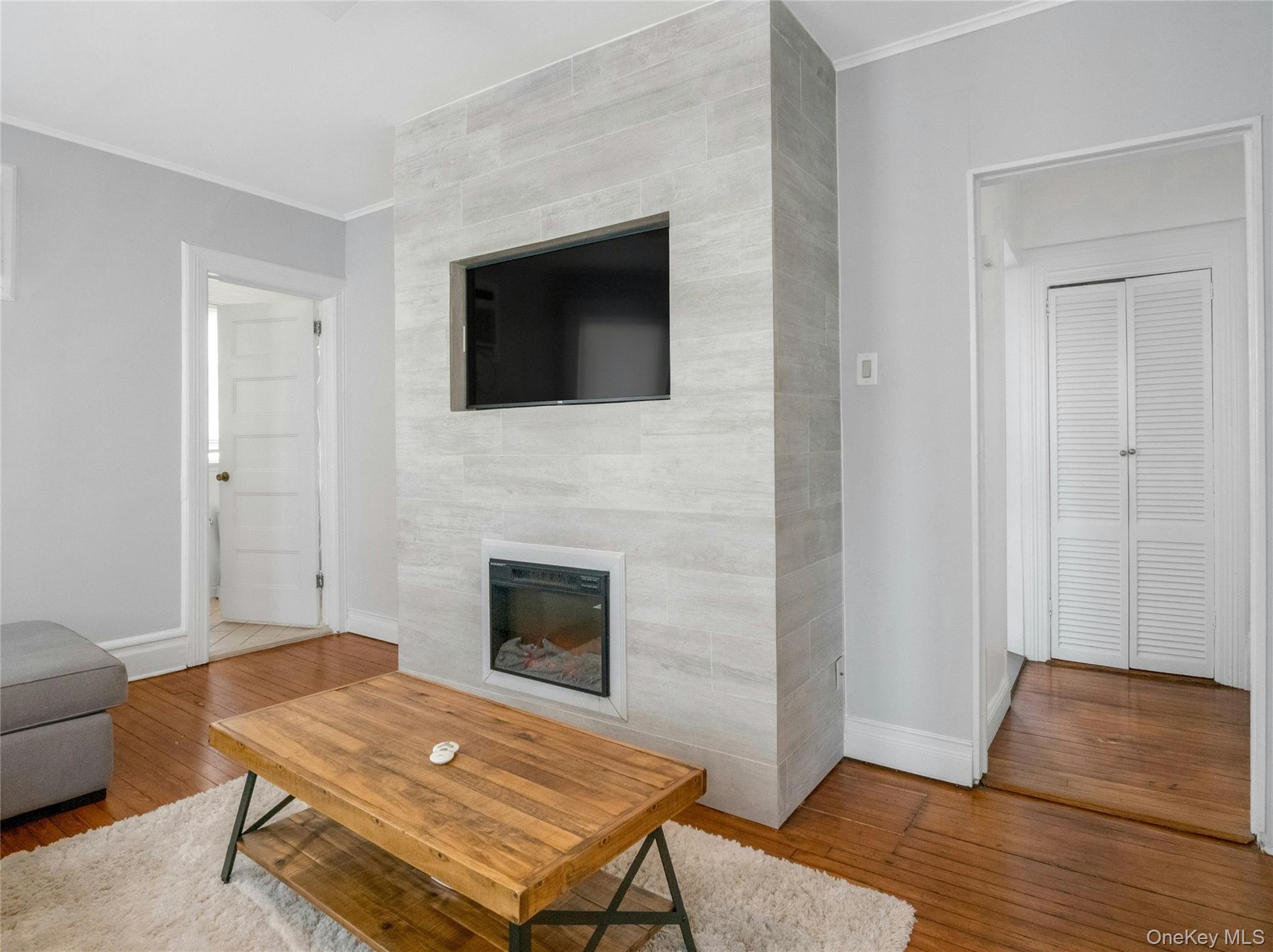 #8 photo, 46 Meadow Lane, New Rochelle , NY 10805