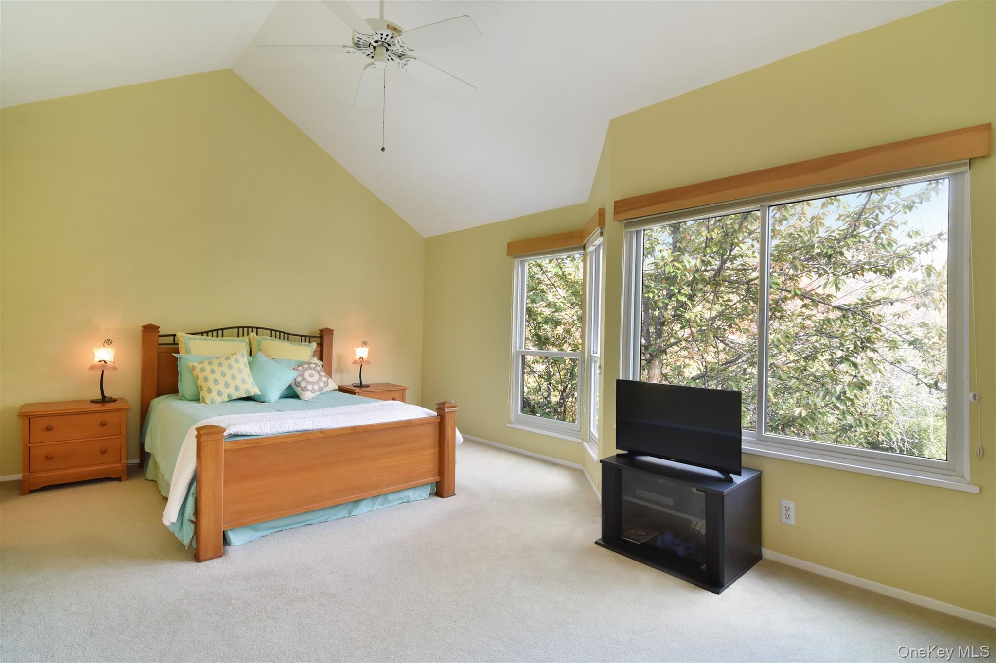 #14 photo, 111 Valleyview Road, Irvington , NY 10533