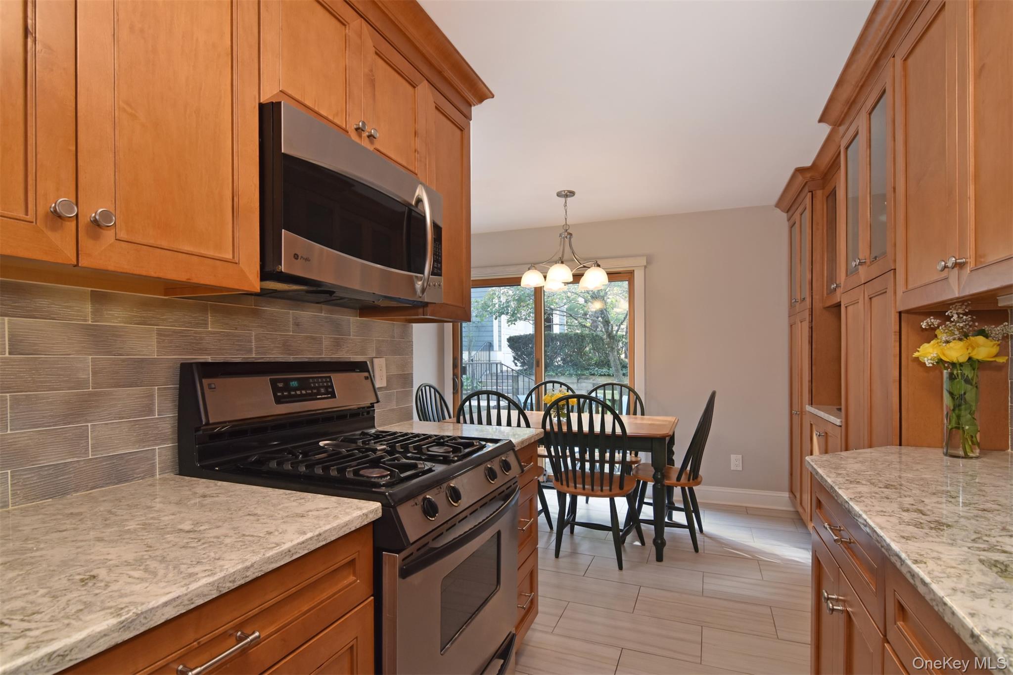 #7 photo, 111 Valleyview Road, Irvington , NY 10533