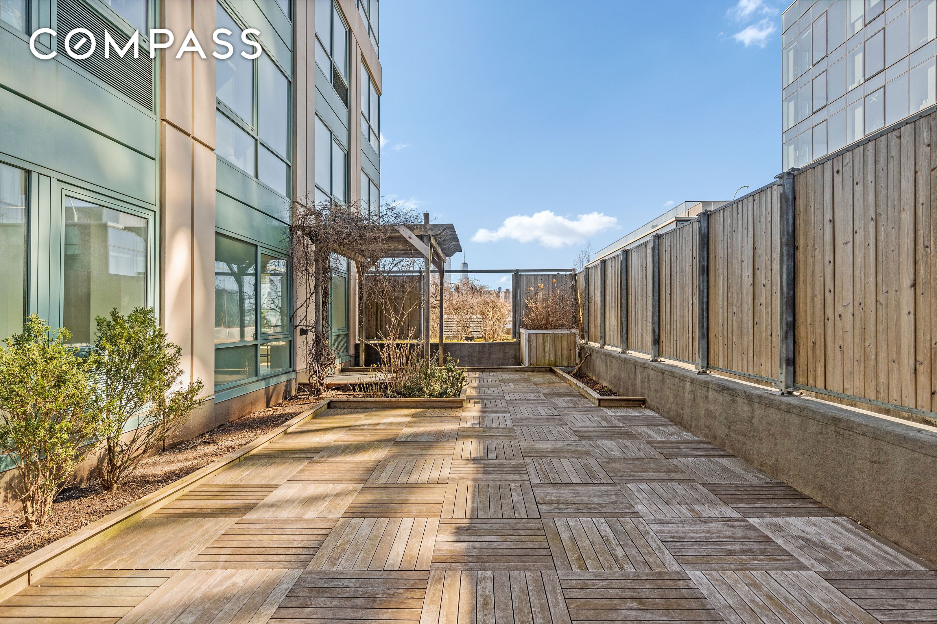 #19 photo, 440 Kent Avenue, ブルックリン区 Williamsburg , NY 11249