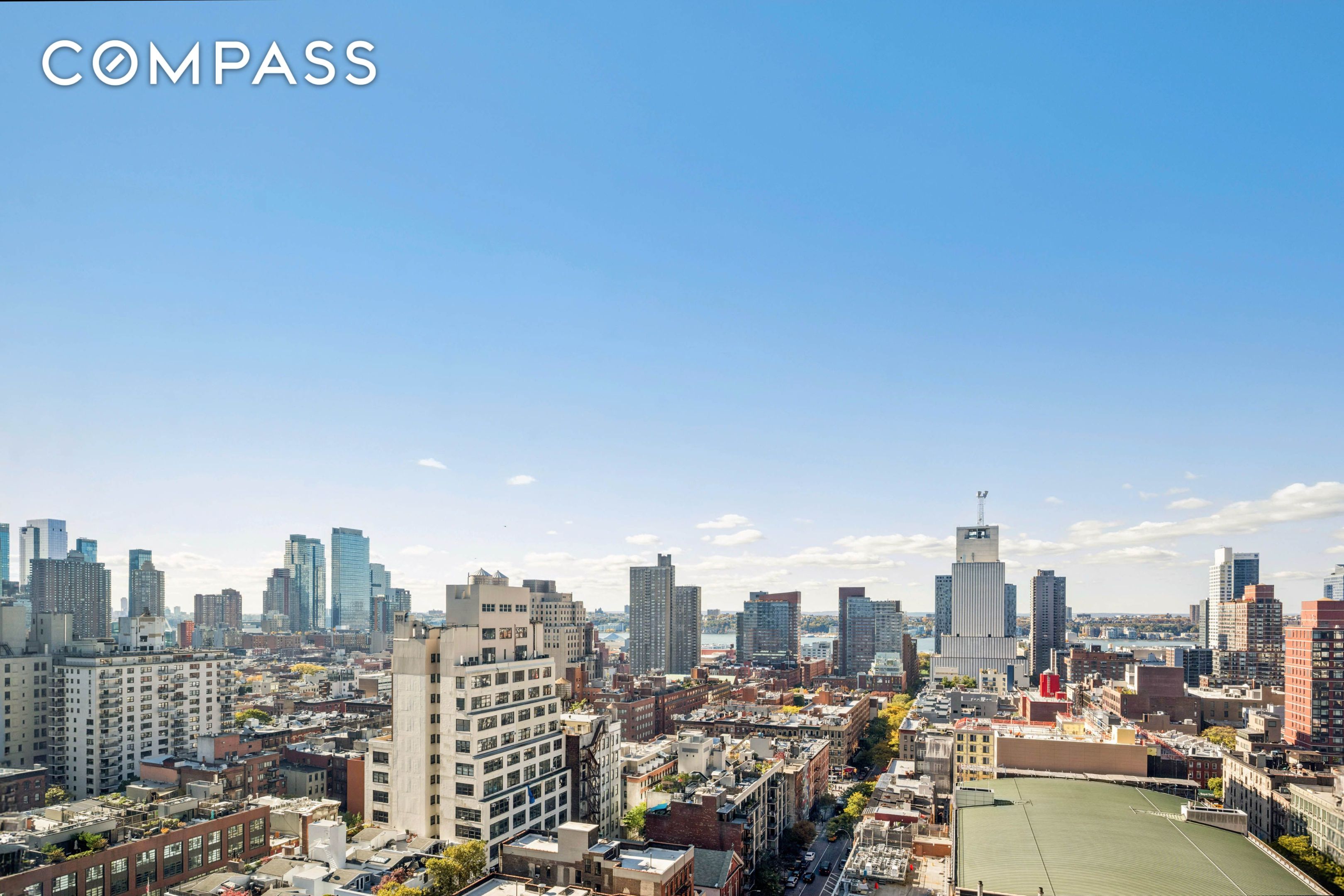 #17 photo, 301 W 53rd Street, マンハッタン Hell's Kitchen , NY 10019