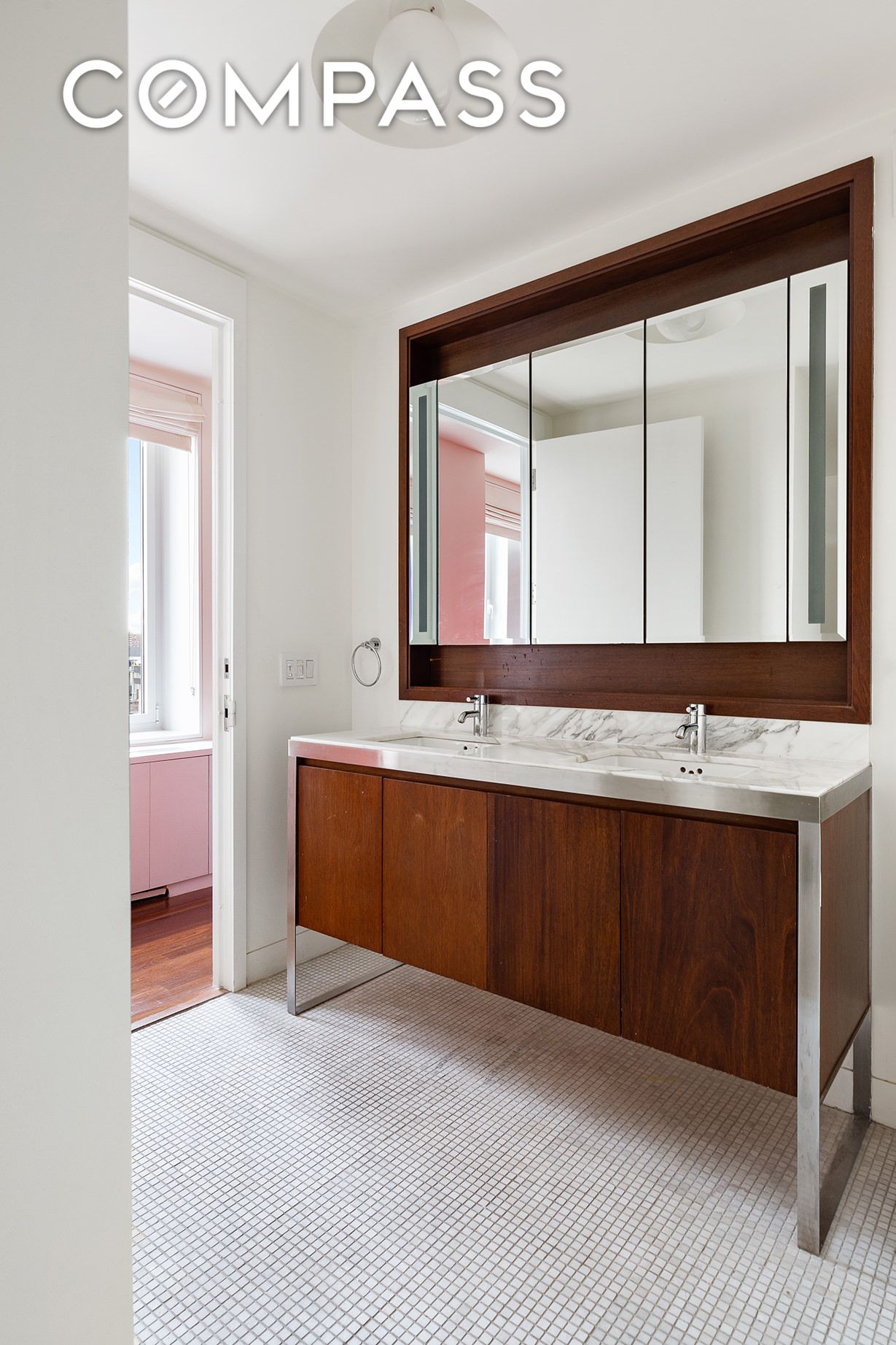 #7 photo, 225 Lafayette Street, マンハッタン NoLita , NY 10012