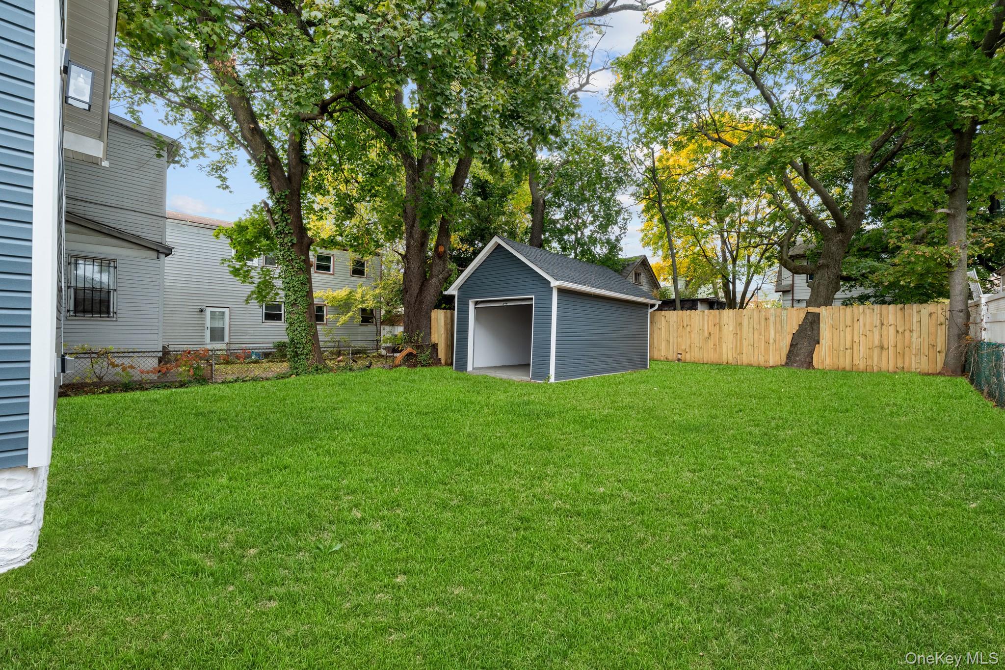 #13 photo, 13415 Cheney Street, クイーンズ区 Springfield Gardens , NY 11434