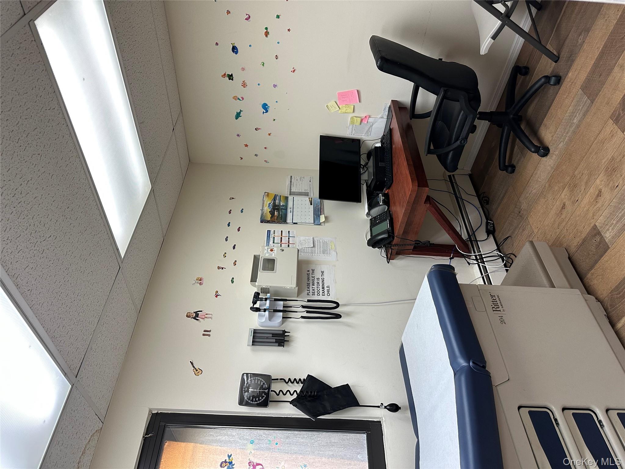 #6 photo, 6 Tuxedo Avenue, ナッソー郡 New Hyde Park , NY 11040