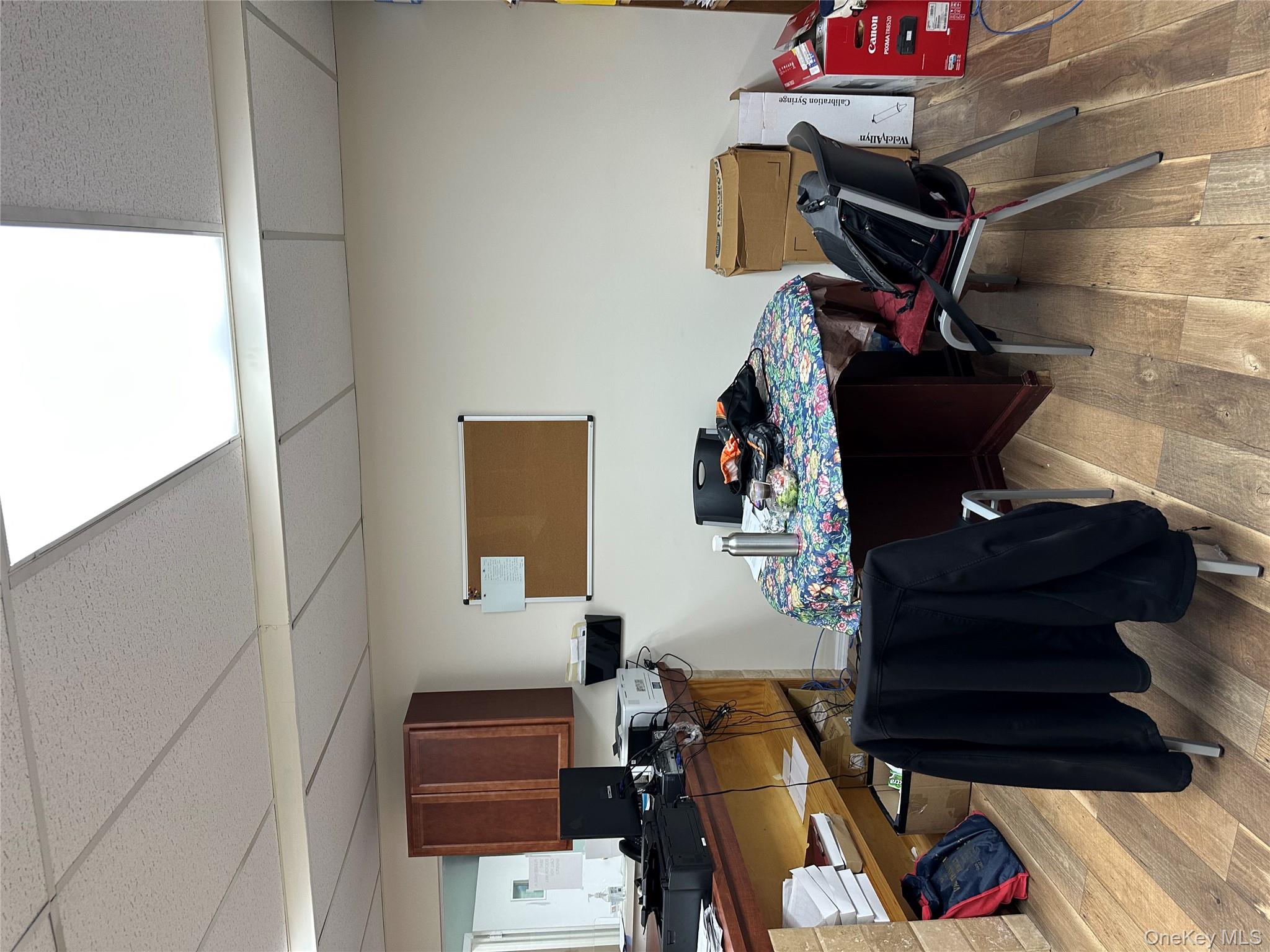 #9 photo, 6 Tuxedo Avenue, ナッソー郡 New Hyde Park , NY 11040