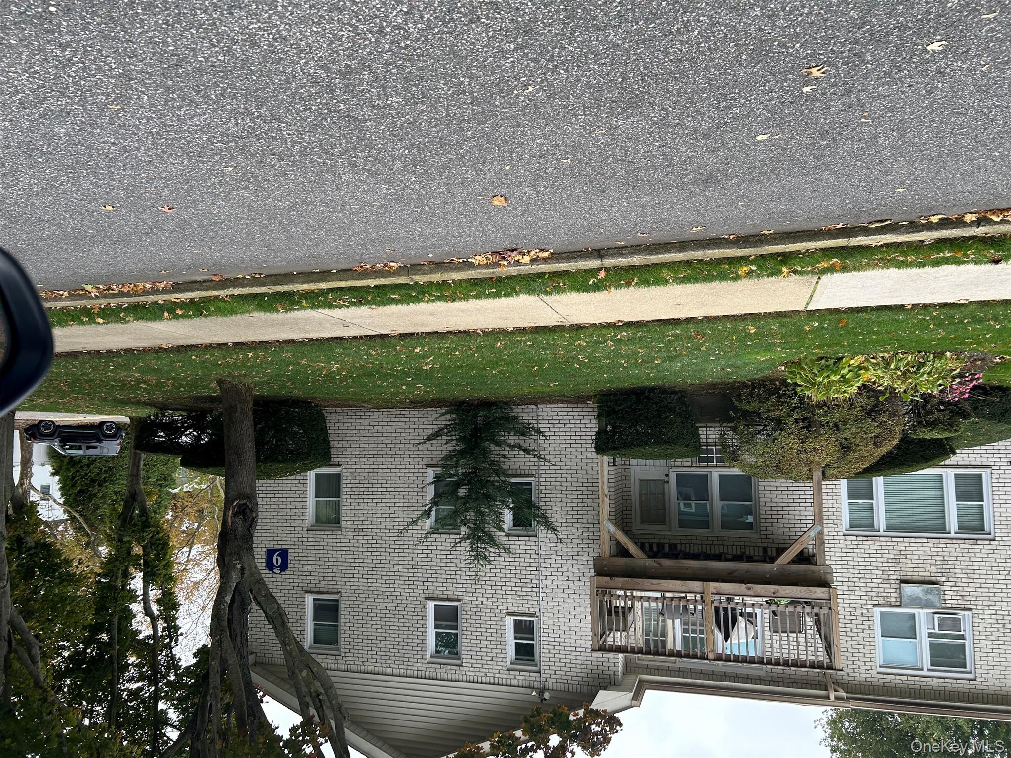 #3 photo, 21 Arch Lane, サフォーク郡 Islip , NY 11751