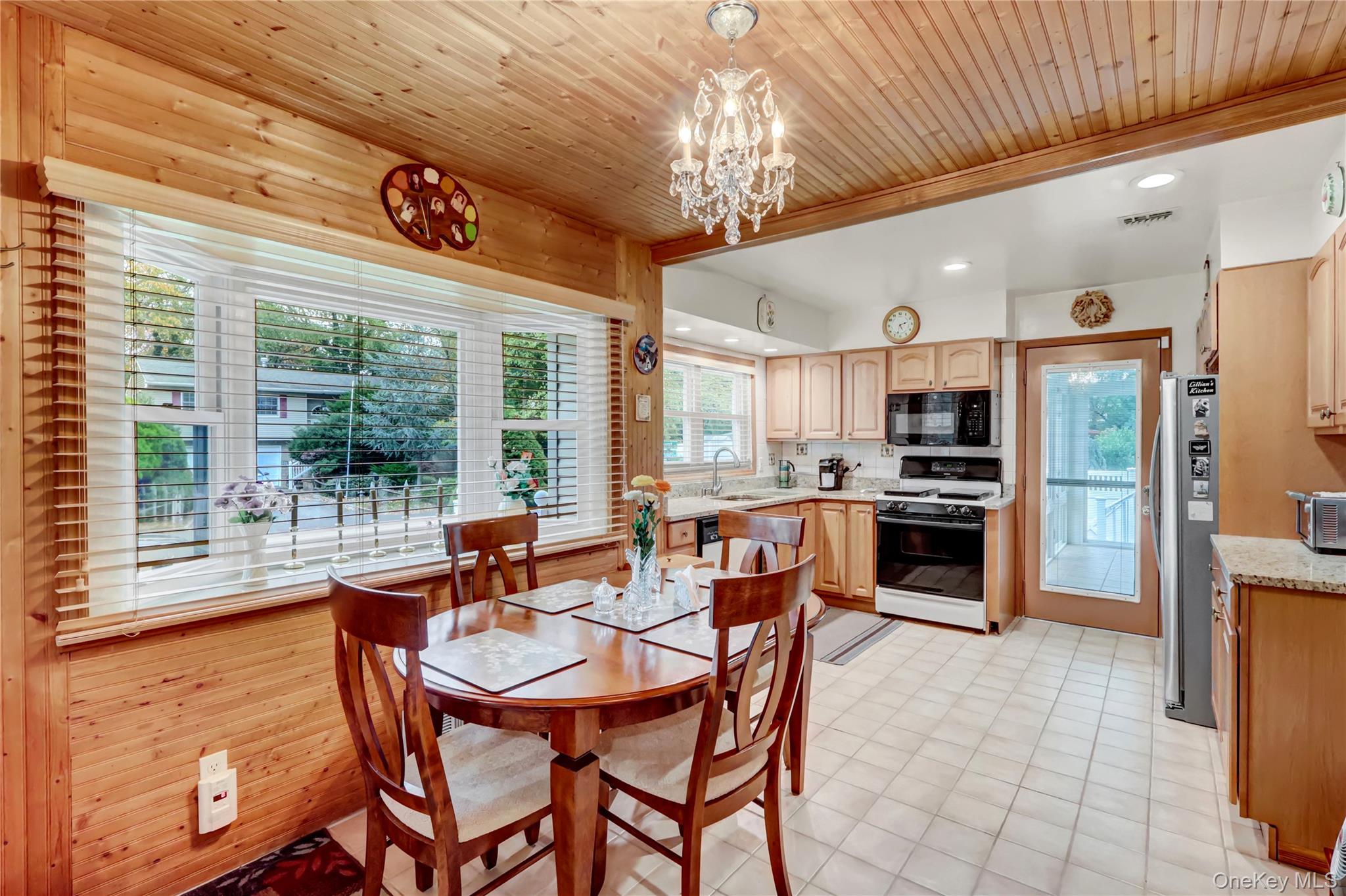 #12 photo, 42 S Mallard Avenue, サフォーク郡 Selden , NY 11784