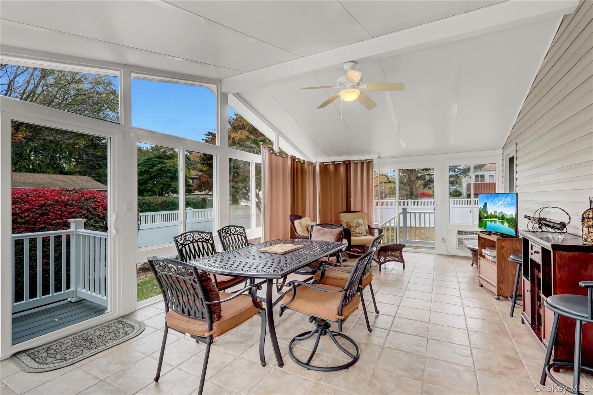 #16 photo, 42 S Mallard Avenue, サフォーク郡 Selden , NY 11784